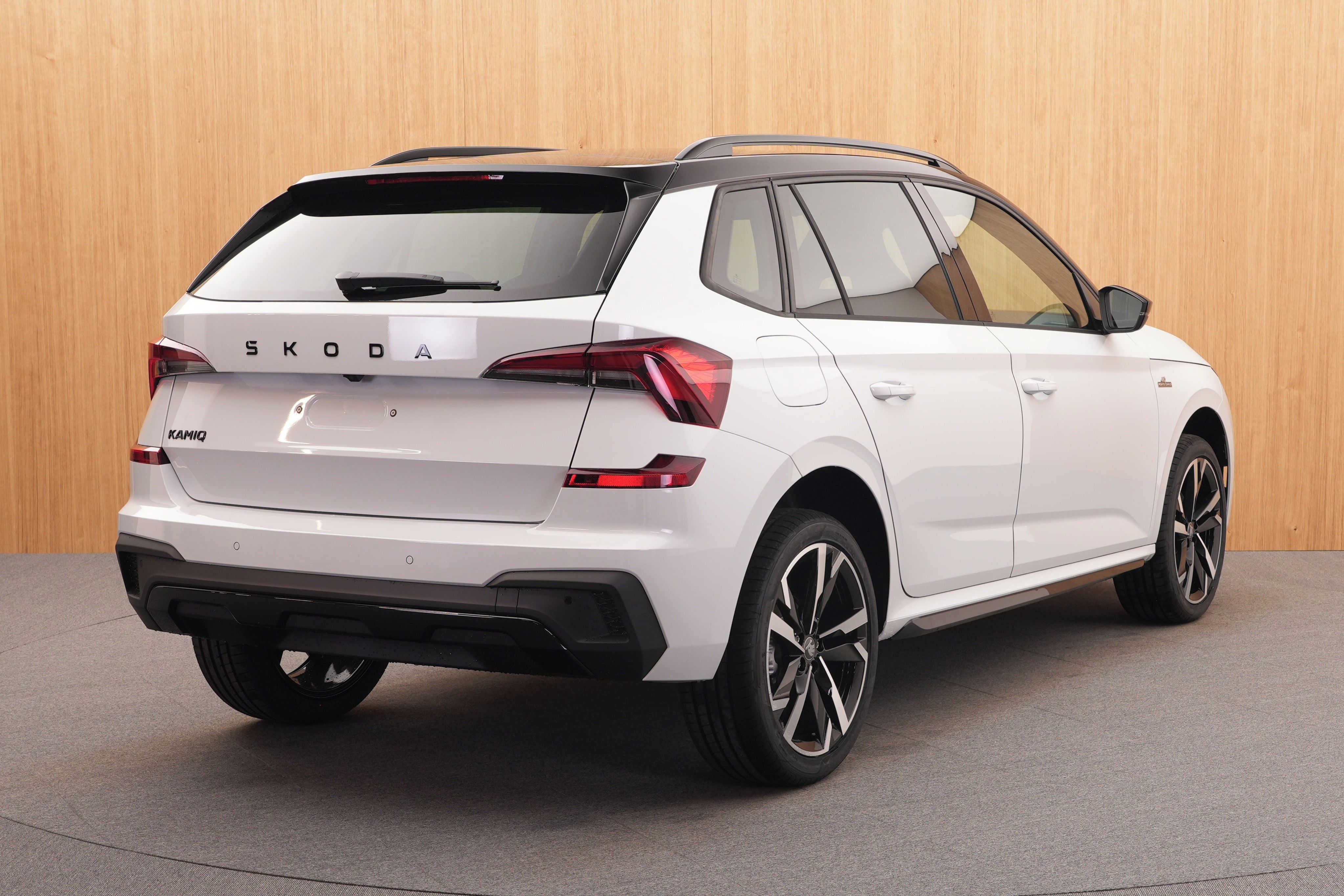 Škoda Kamiq, Monte Carlo 1.0 TSI DSG - fotka 4