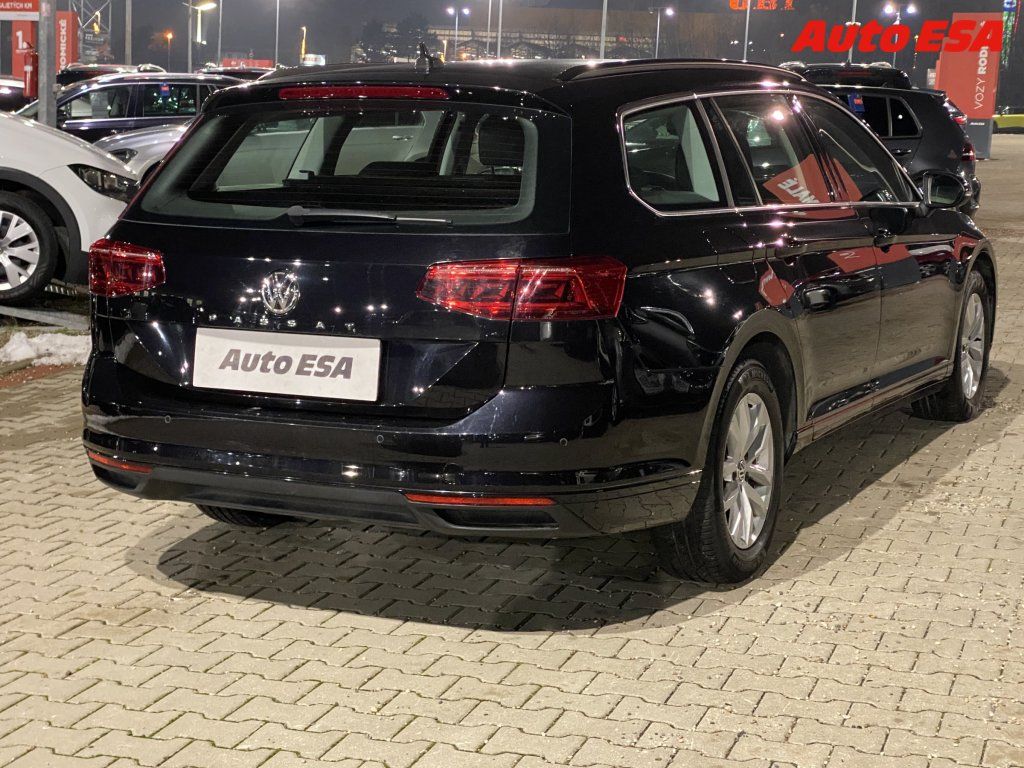Volkswagen Passat, 1.6 TDi,Business,DSG,LED - fotka 4