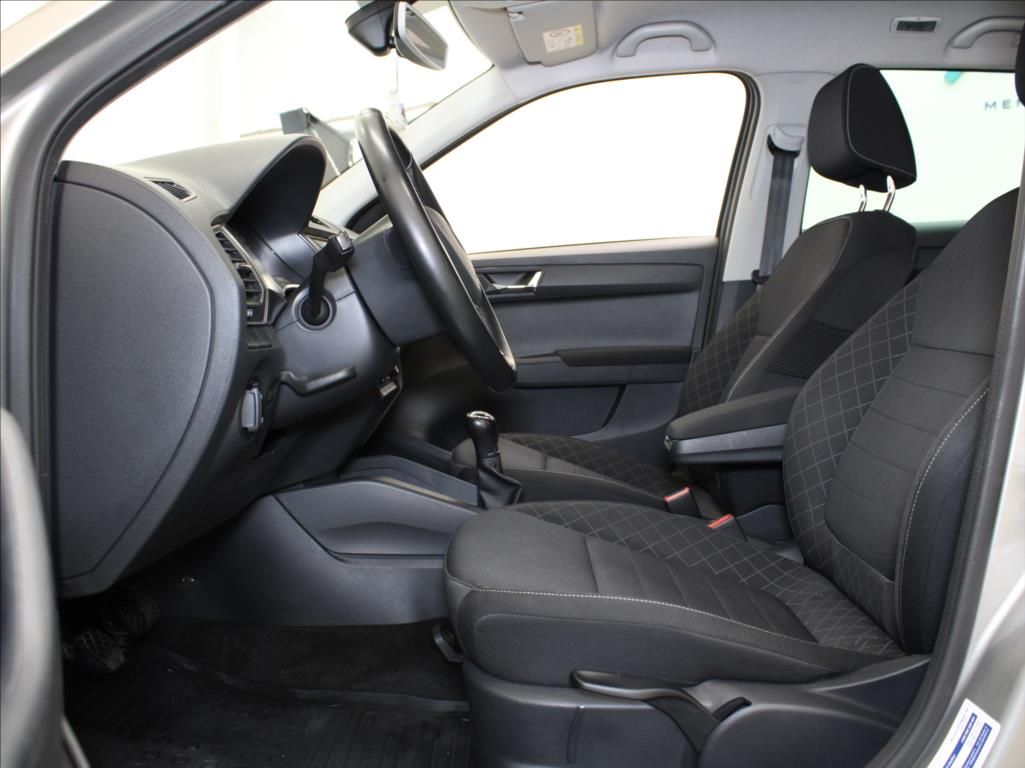 Škoda Fabia, 1,2 TSi 66kW 1.maj.ČR 108tkm. - fotka 6