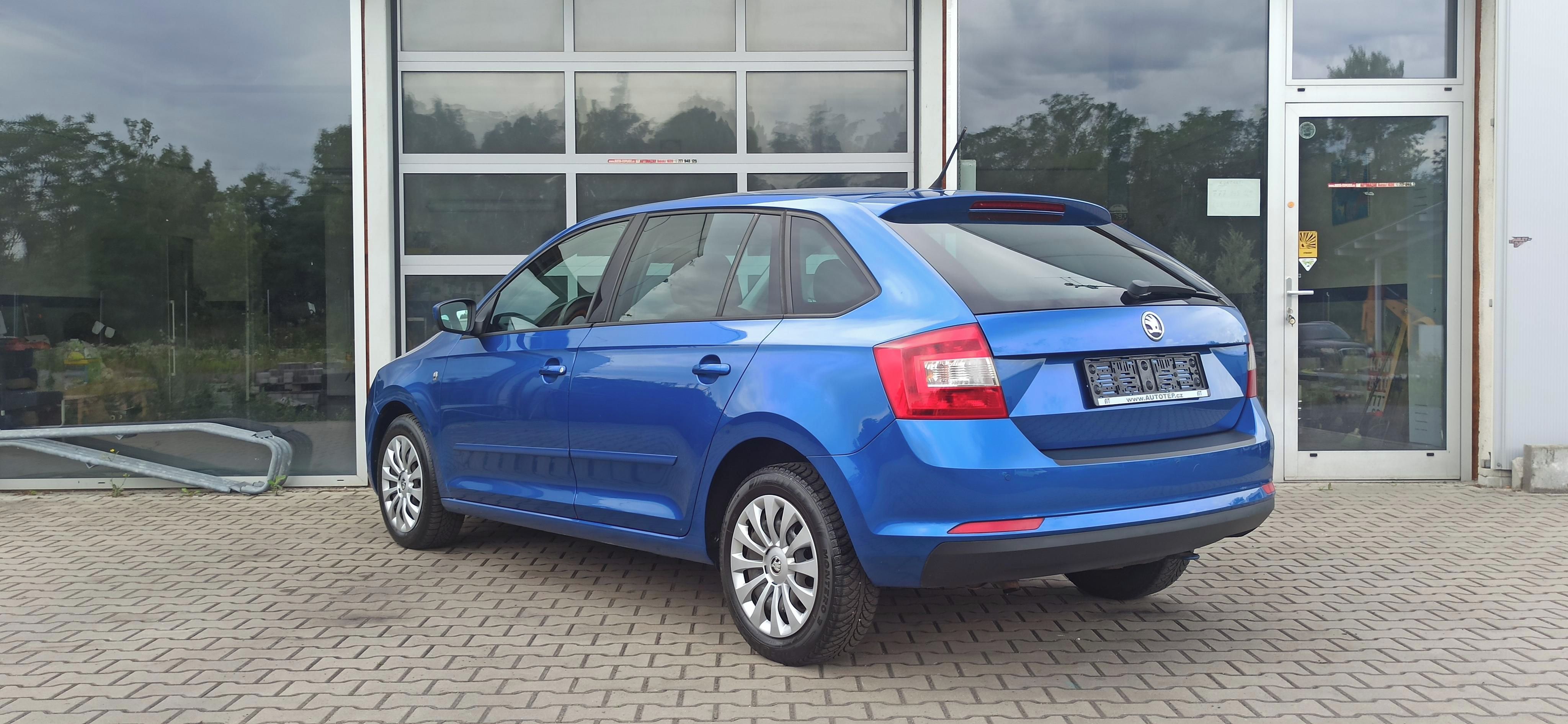 Škoda Rapid, 1.2 TSI 77 Kw Serviska - fotka 5