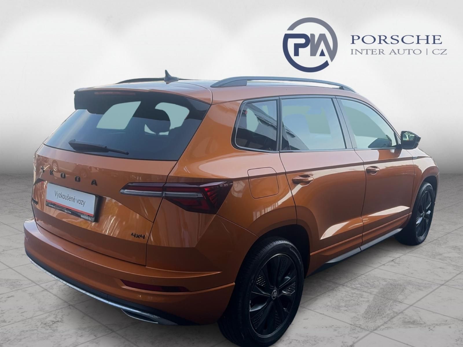 Škoda Karoq, 2.0TDi DSG 110kW 4x4 Sportline - fotka 2