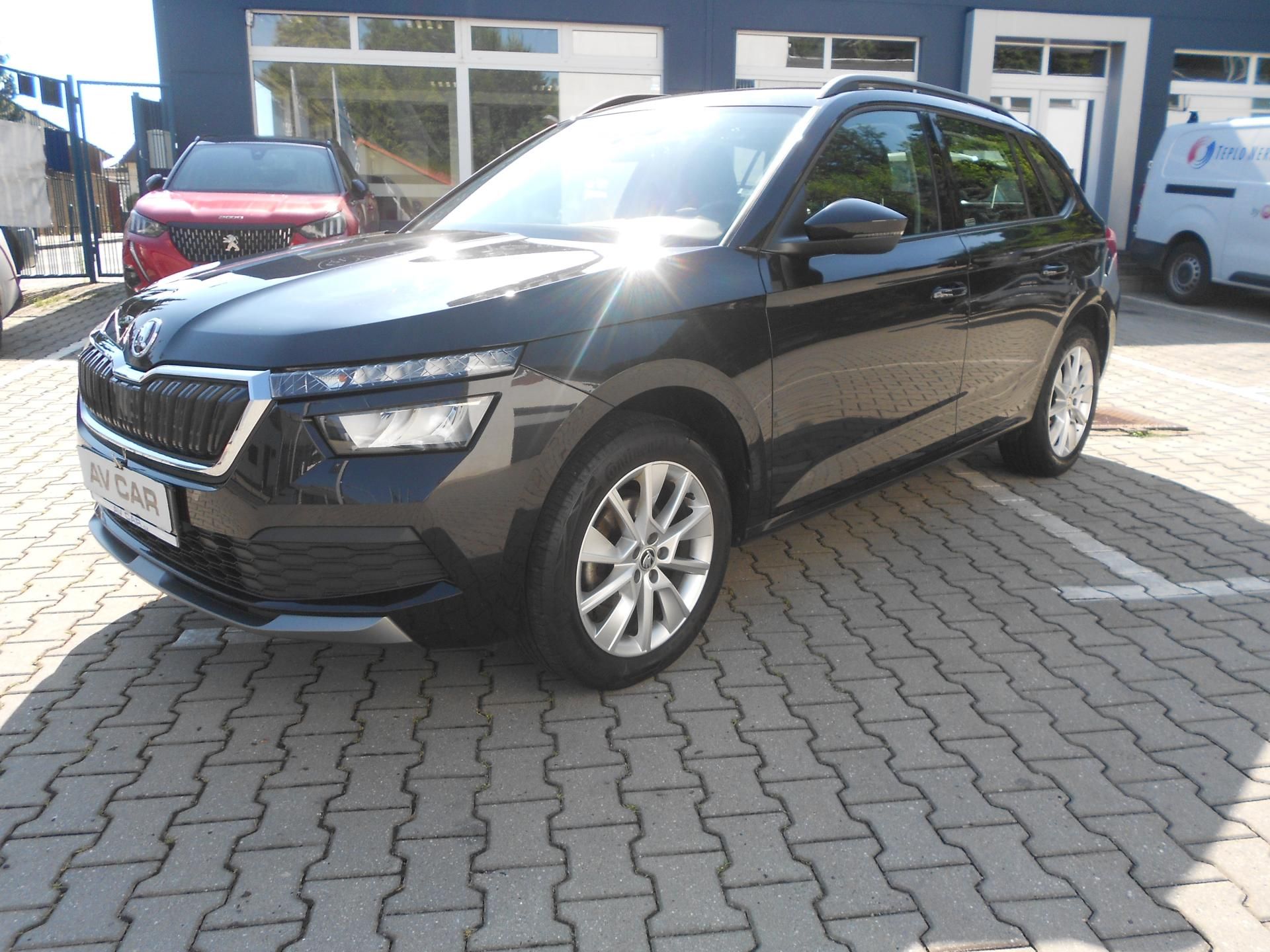 Škoda Kamiq, 1,0TSi 85kW ČR 1.maj - fotka 2