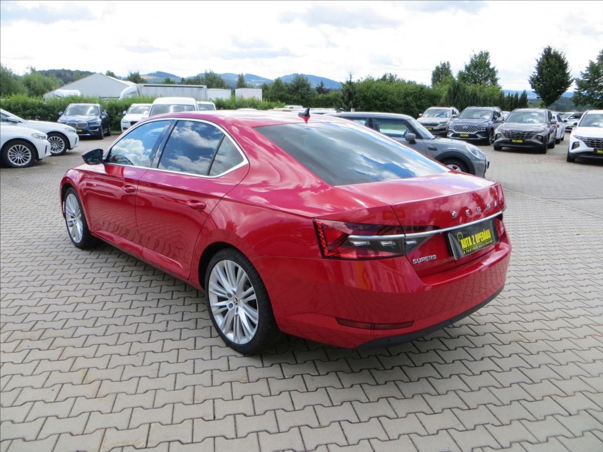 Škoda Superb, 2,0 TDI 147kW 4x4 Style DSG ČR - fotka 5