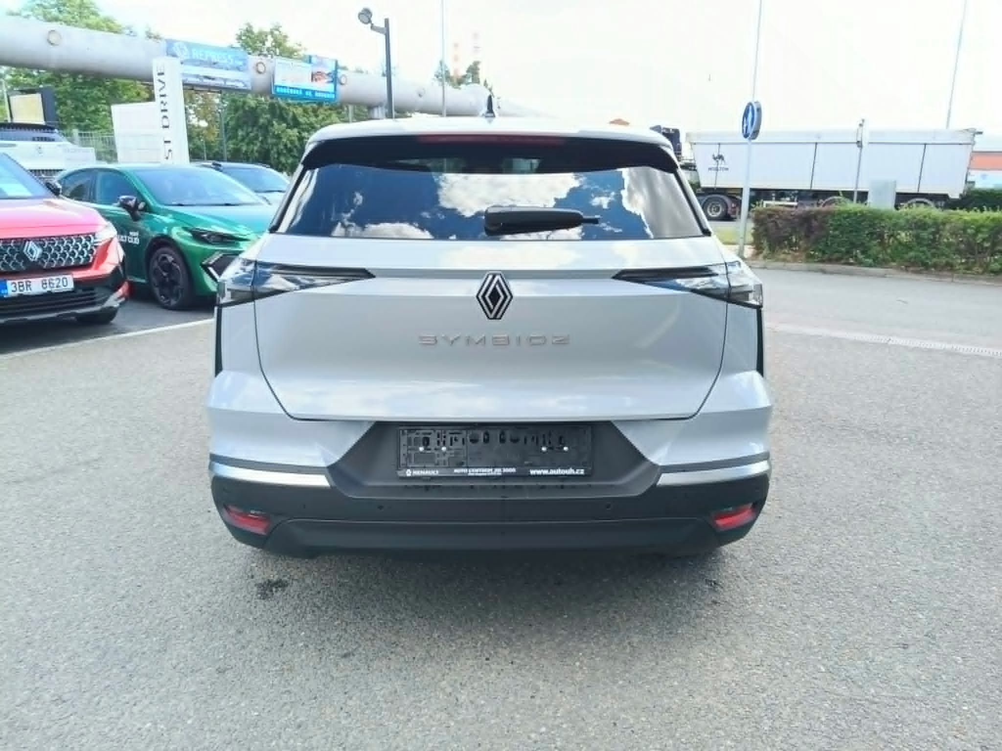 Renault Symbioz, techno mild hybrid 140 - fotka 6