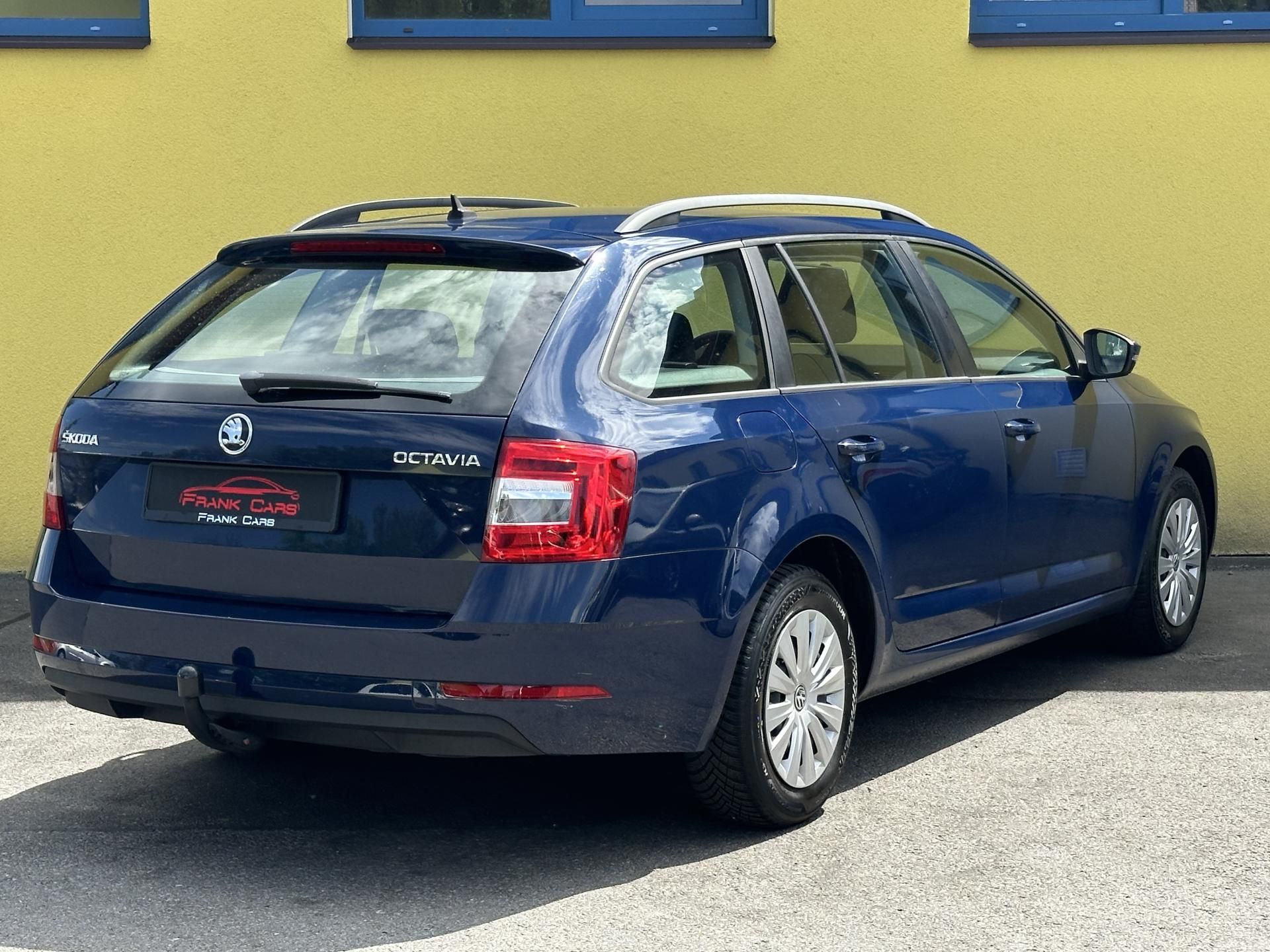 Škoda Octavia, KOMBI 1.6TDI/85kW * 1.Maj * TZ - fotka 4