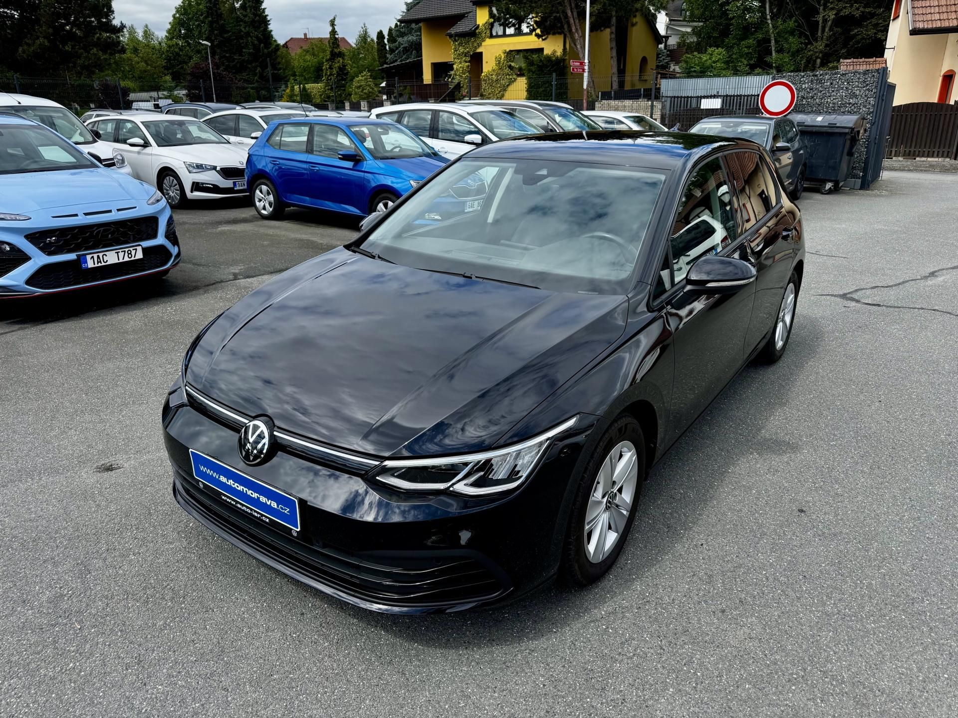 Volkswagen Golf, 1.0 TSI 81 KW LIFE - CZ - DPH - fotka 2