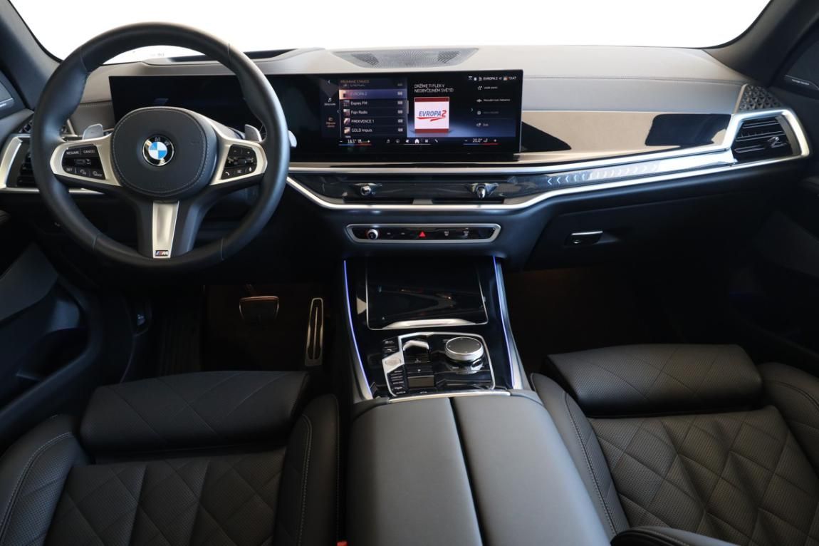 BMW X5, xDrive30d - fotka 5