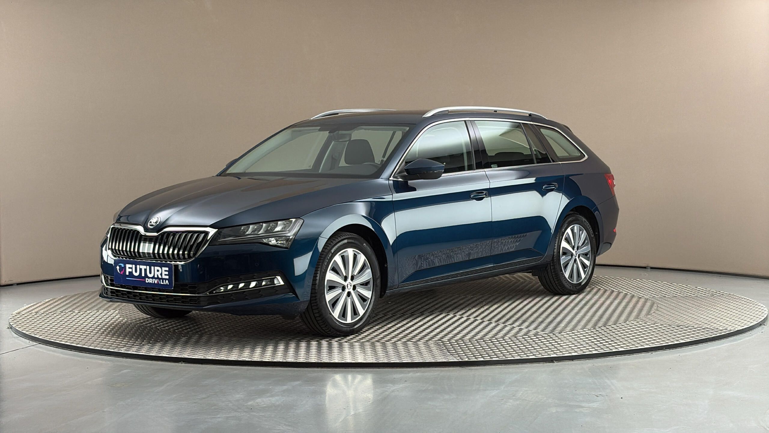 Škoda Superb, 2.0 TDI DSG Style Combi