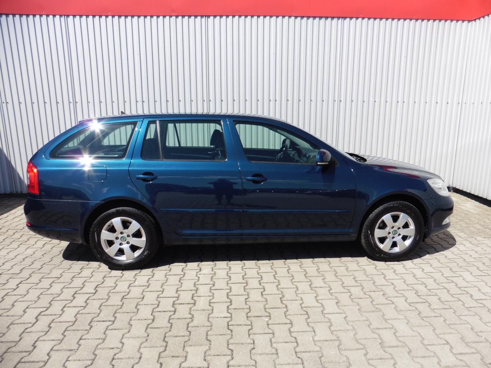 Škoda Octavia, II Combi 1.4 TSi Elegance - fotka 5