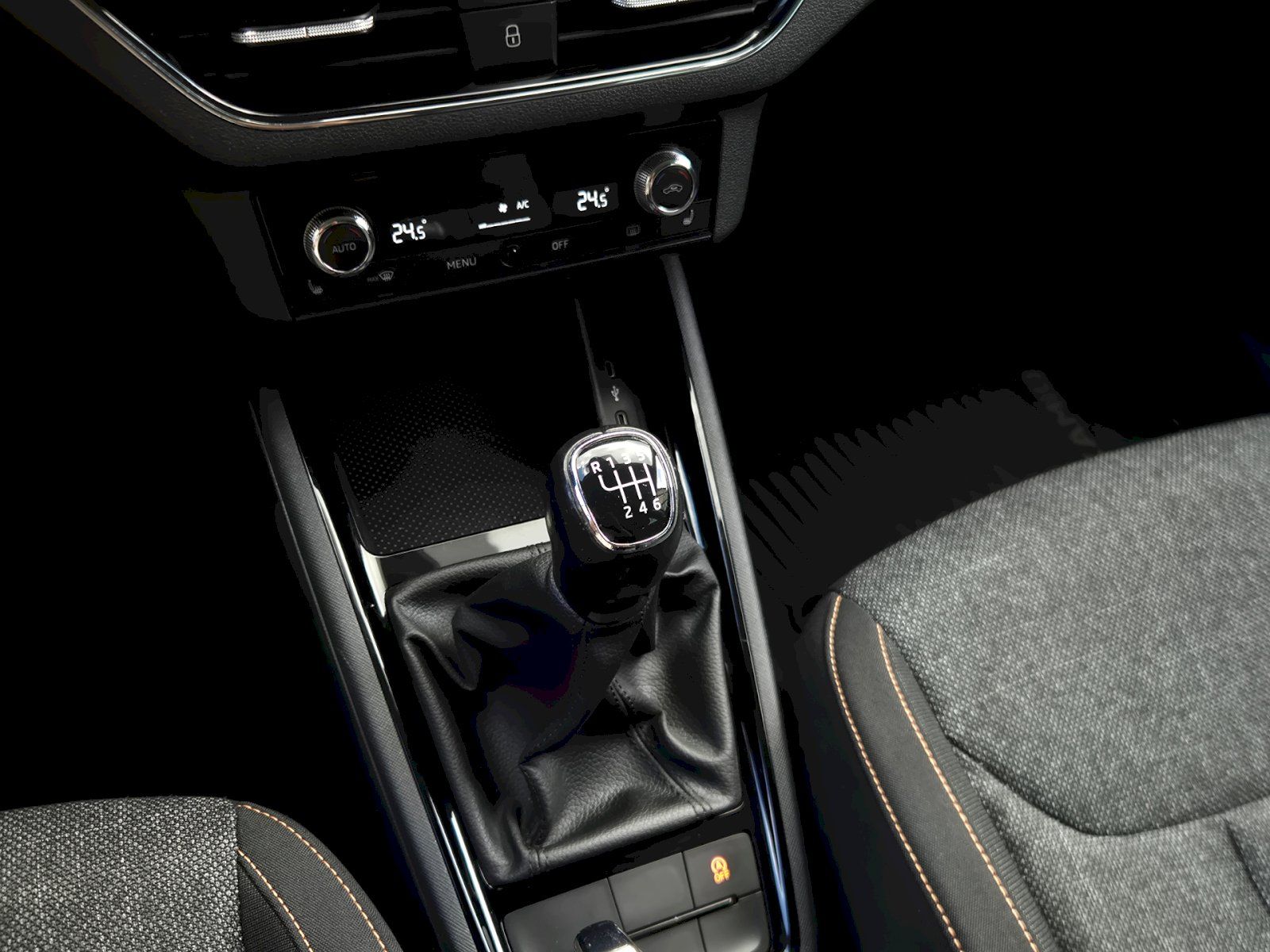 Škoda Kamiq, 1.5 TSI 110 kW Ambition - fotka 6