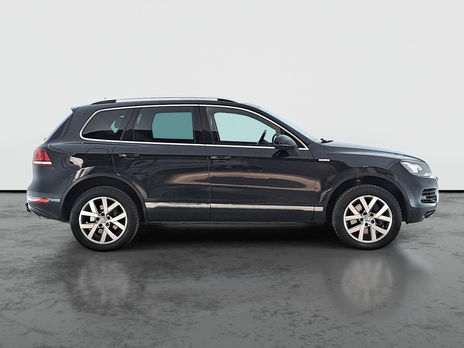Volkswagen Touareg, 4.2 V8 TDi, 4X4, Automat - fotka 6