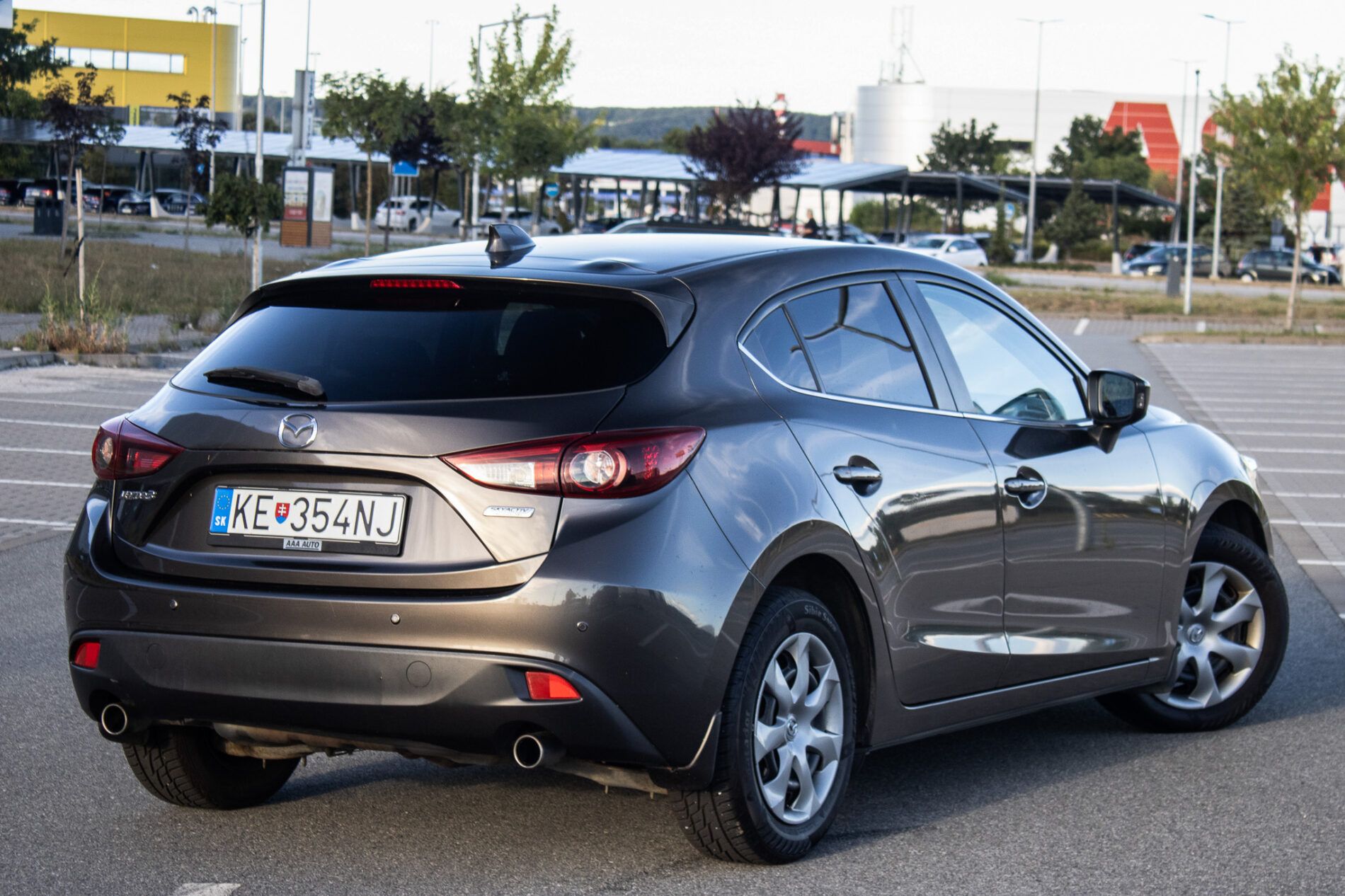 Mazda 3 - fotka 5