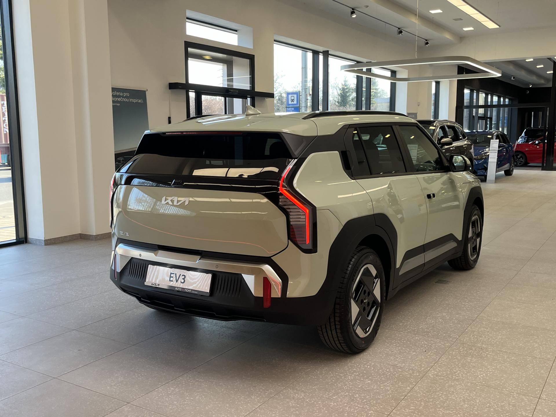 Kia EV3, EARTH 81,4 kWh, ADAS + V2L - fotka 5