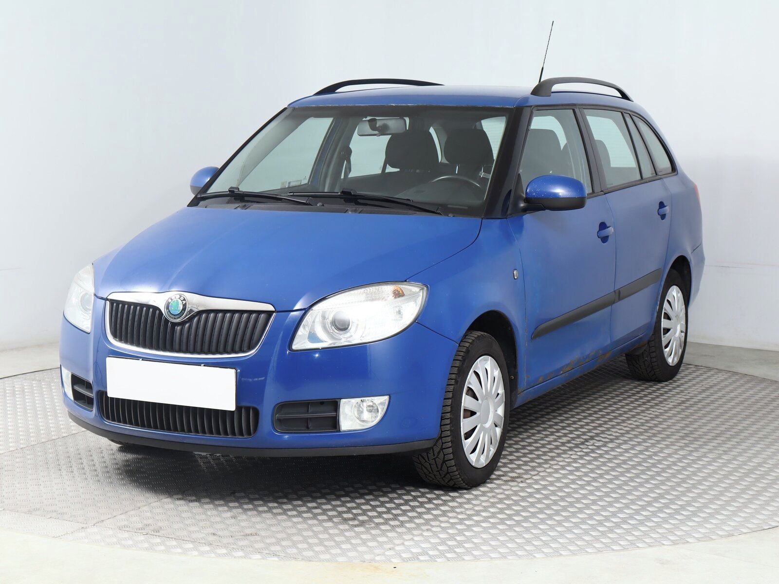 Škoda Fabia, 1.2 12V, Elegance, Tažné - fotka 2