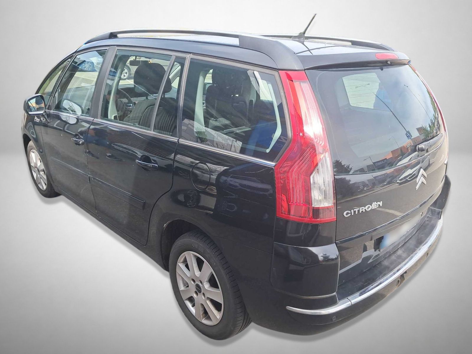 Citroën Grand C4 Picasso, 1.6 VTi, 7 míst, po STK, Tažné - fotka 2
