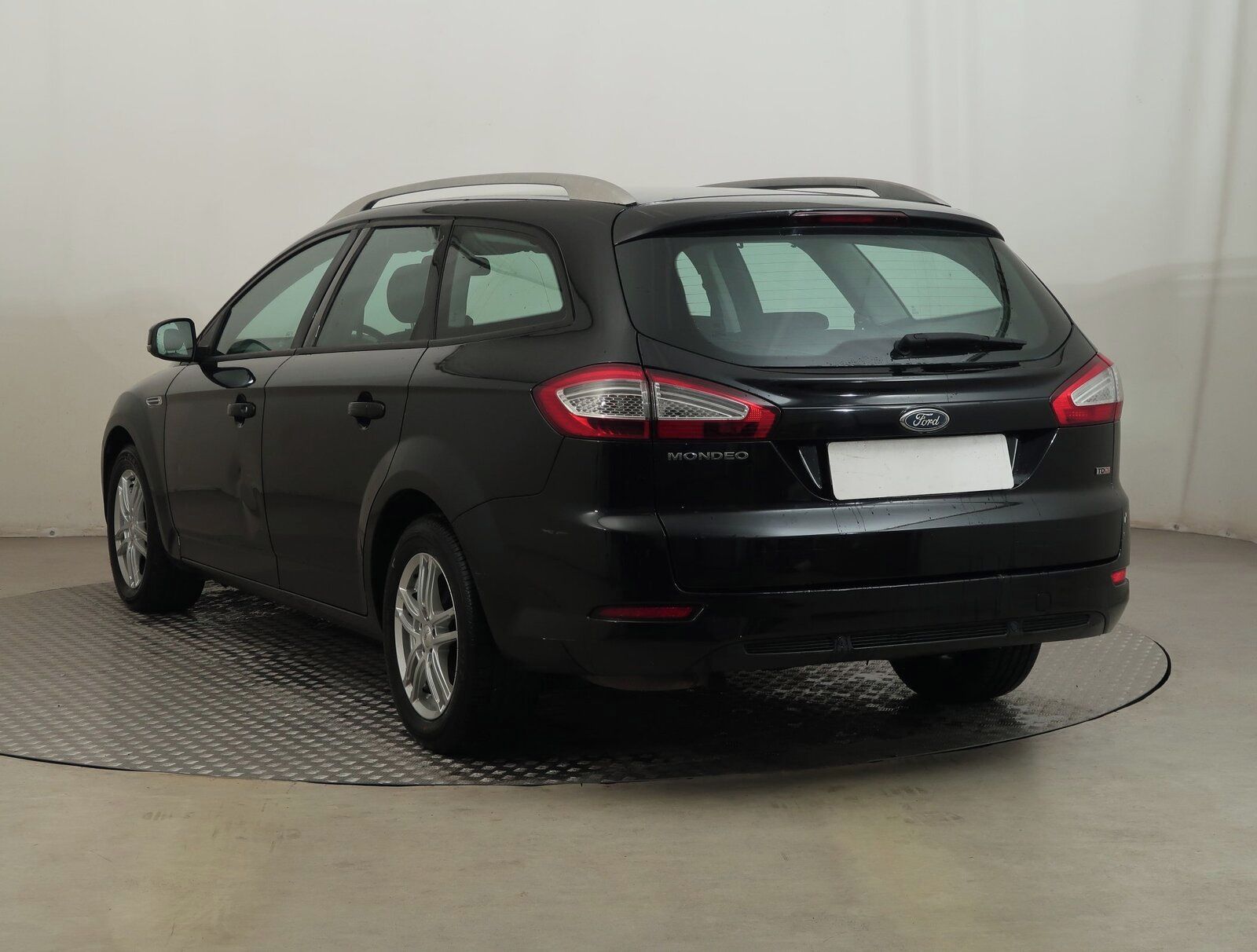 Ford Mondeo, 2.0 TDCi, Trend, Klima - fotka 4