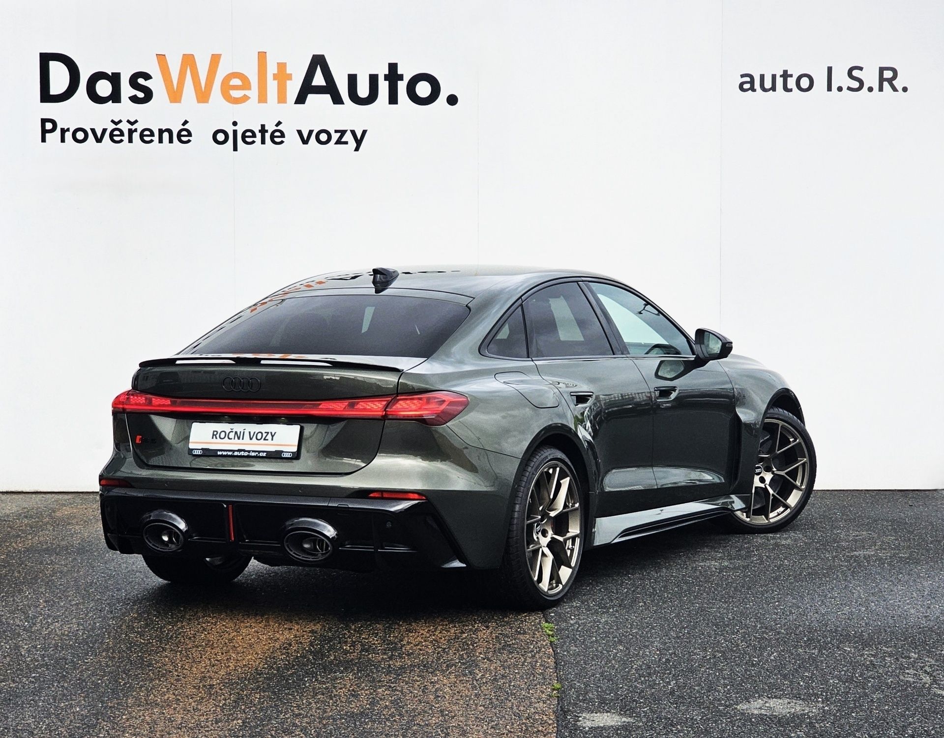 Audi RS5, Limuzína e-hybrid Quattro 470 - fotka 2