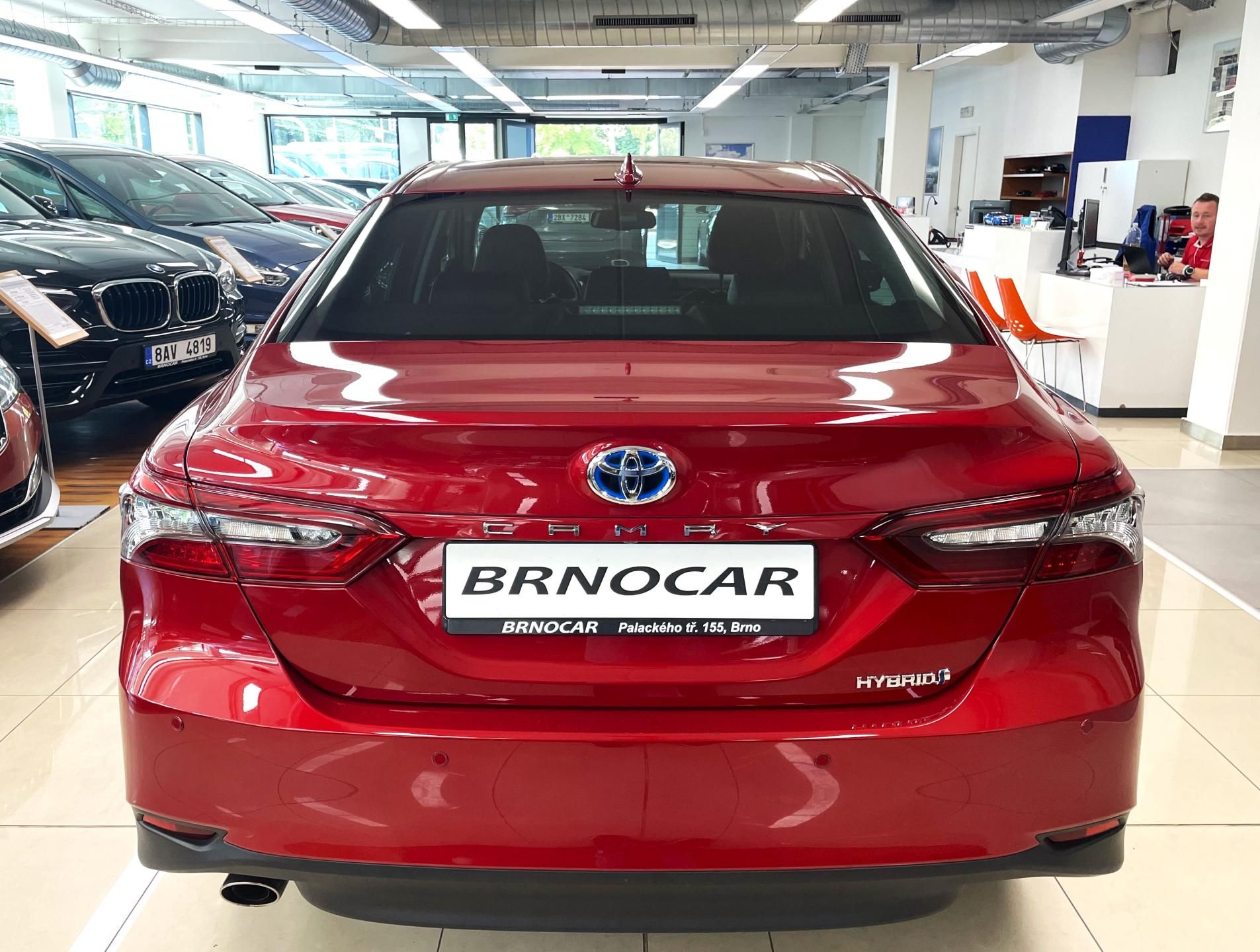 Toyota Camry, 2.5 HEV, EXECUTIVE, ČR - fotka 5