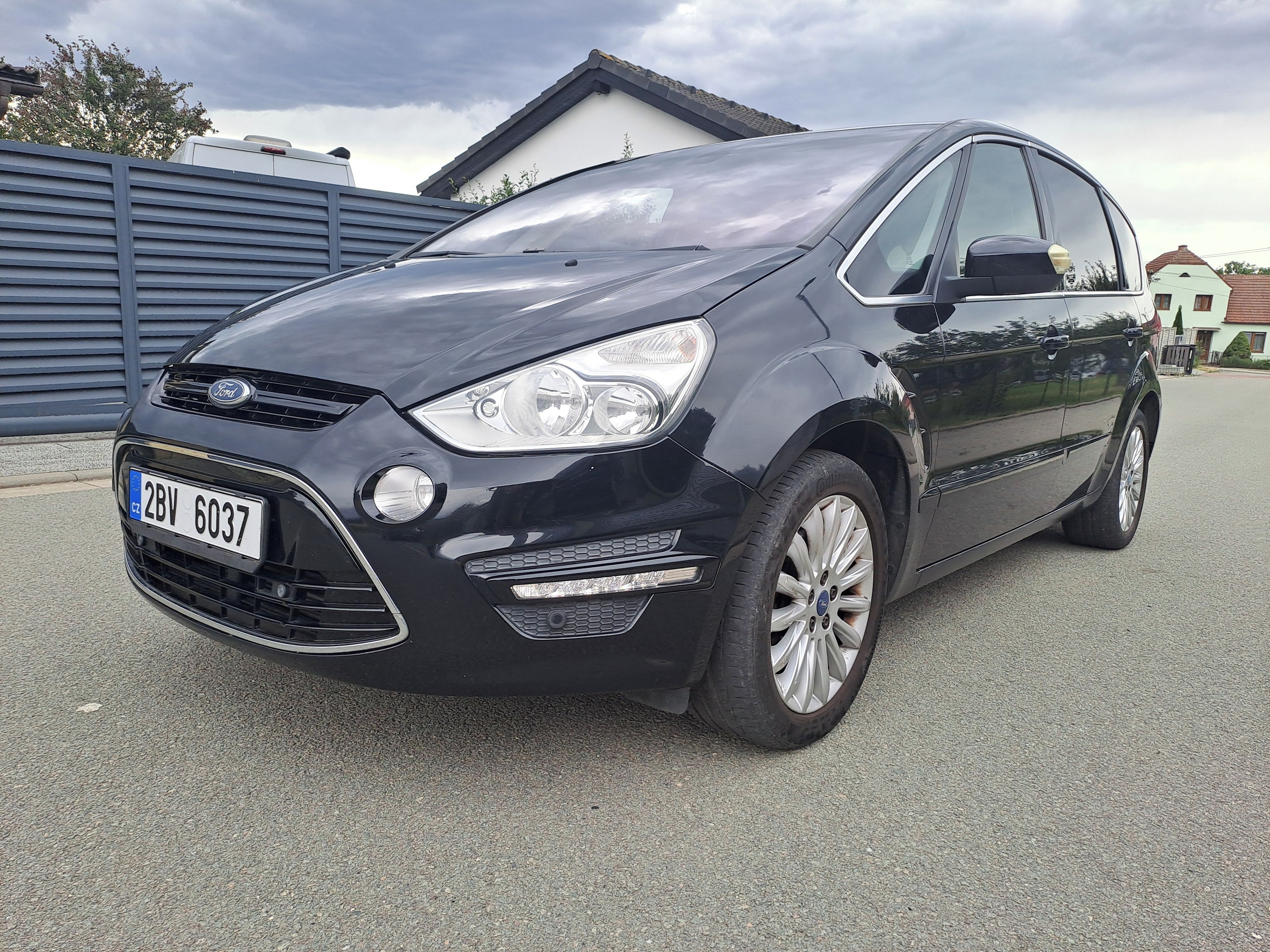 Ford S-MAX, 2,0TDCI TITANIUM SERVISKA