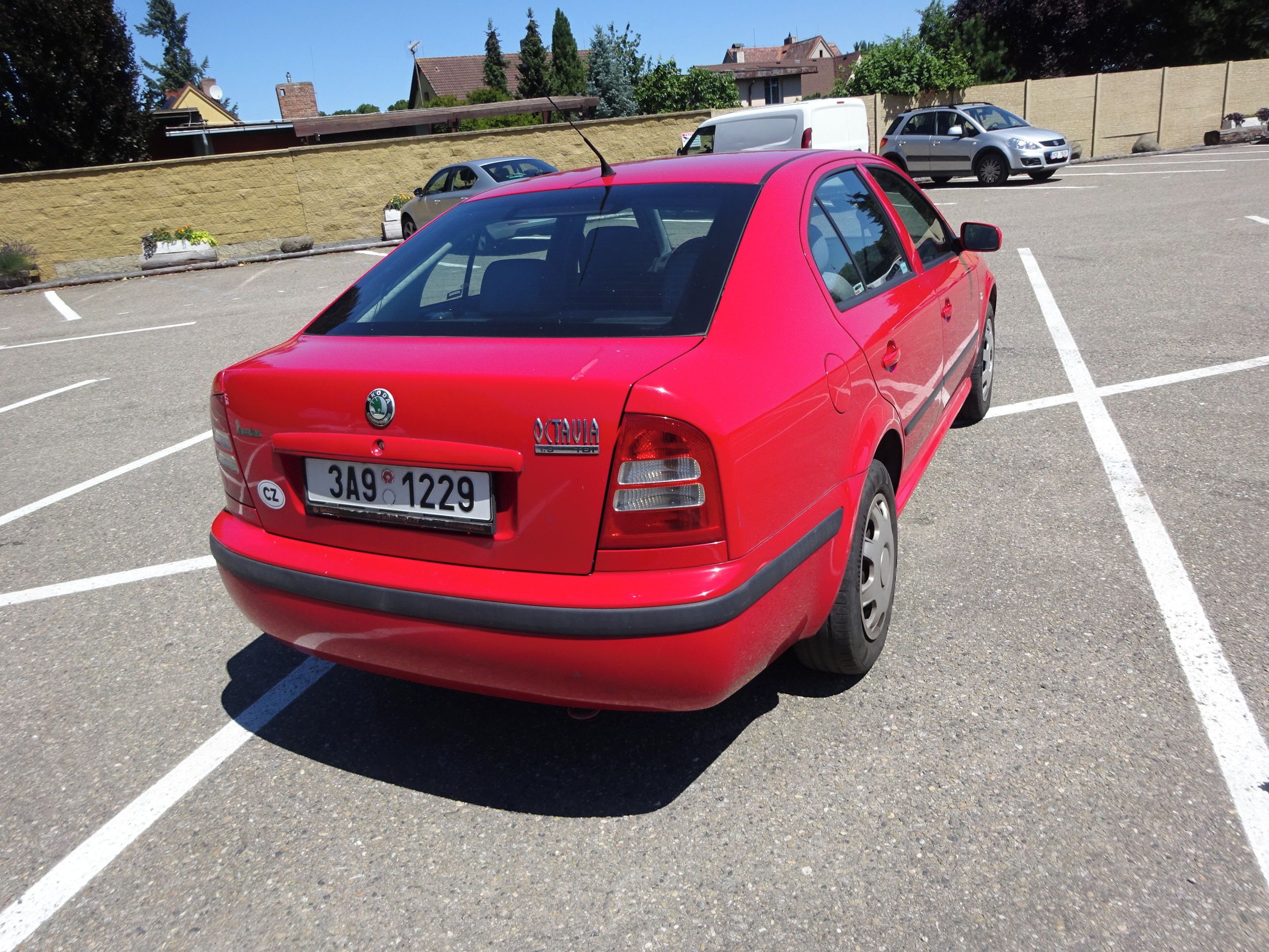 Škoda Octavia, 1.9 TDI (66 KW) KLIMA - fotka 4