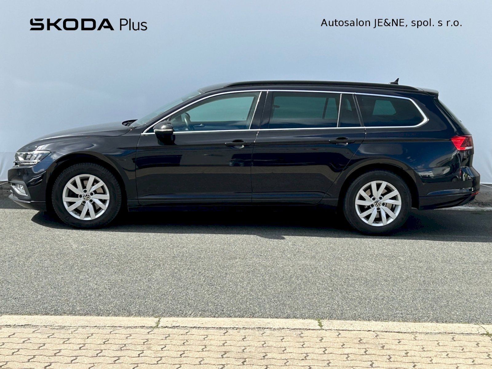 Volkswagen Passat, Business 2.0 TDI 110 kW DSG Va - fotka 3