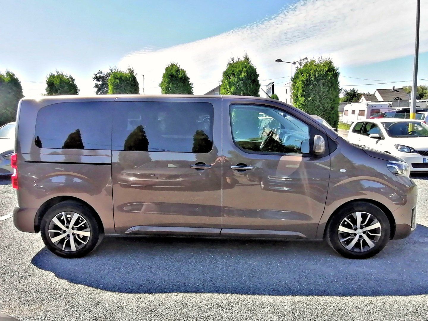 Toyota Proace, 2.0 D-4D 106kW ČR 1.majitel - fotka 5