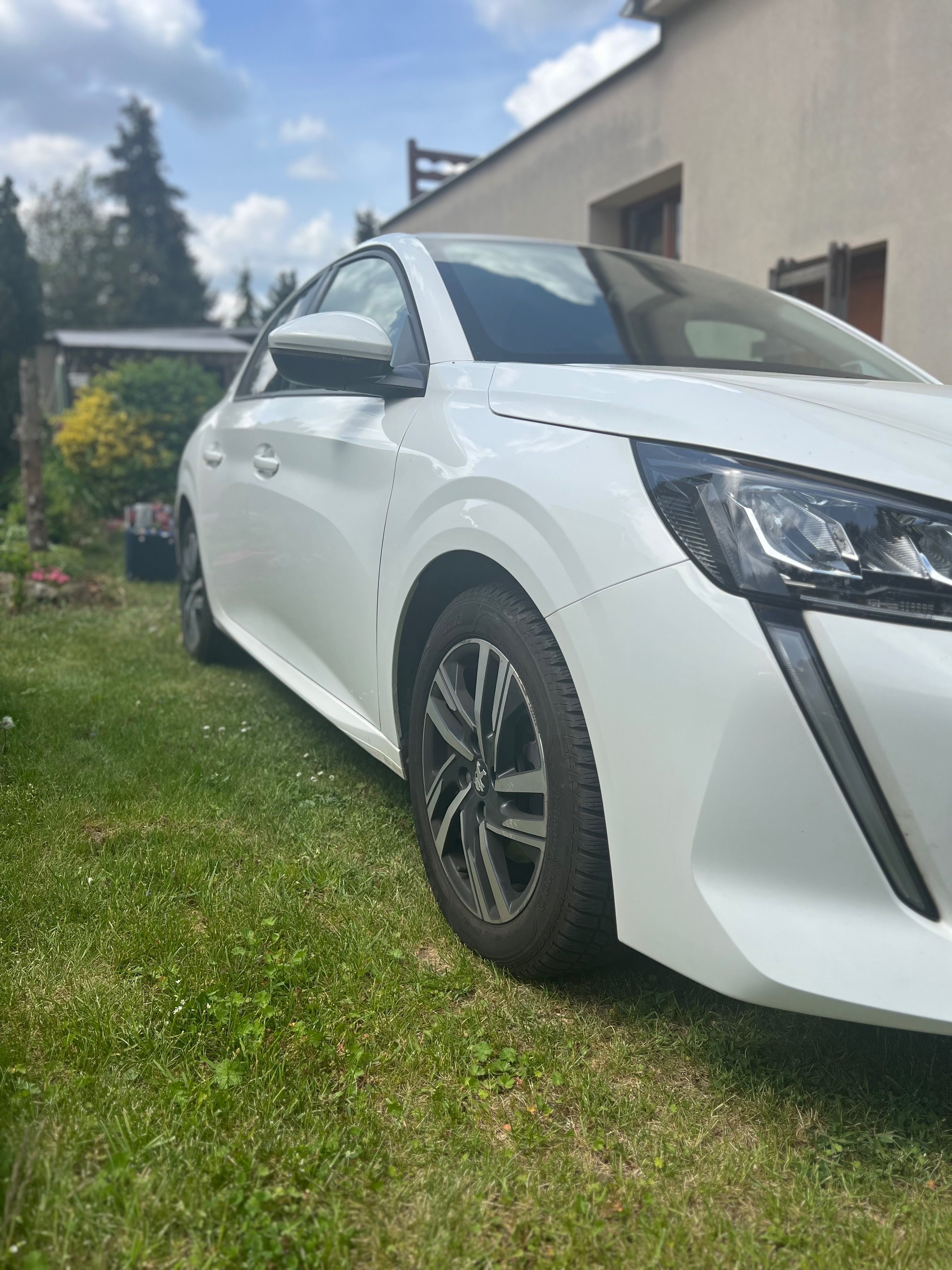 Peugeot 208, Peugeot 208, AllurePack, 74km - fotka 3