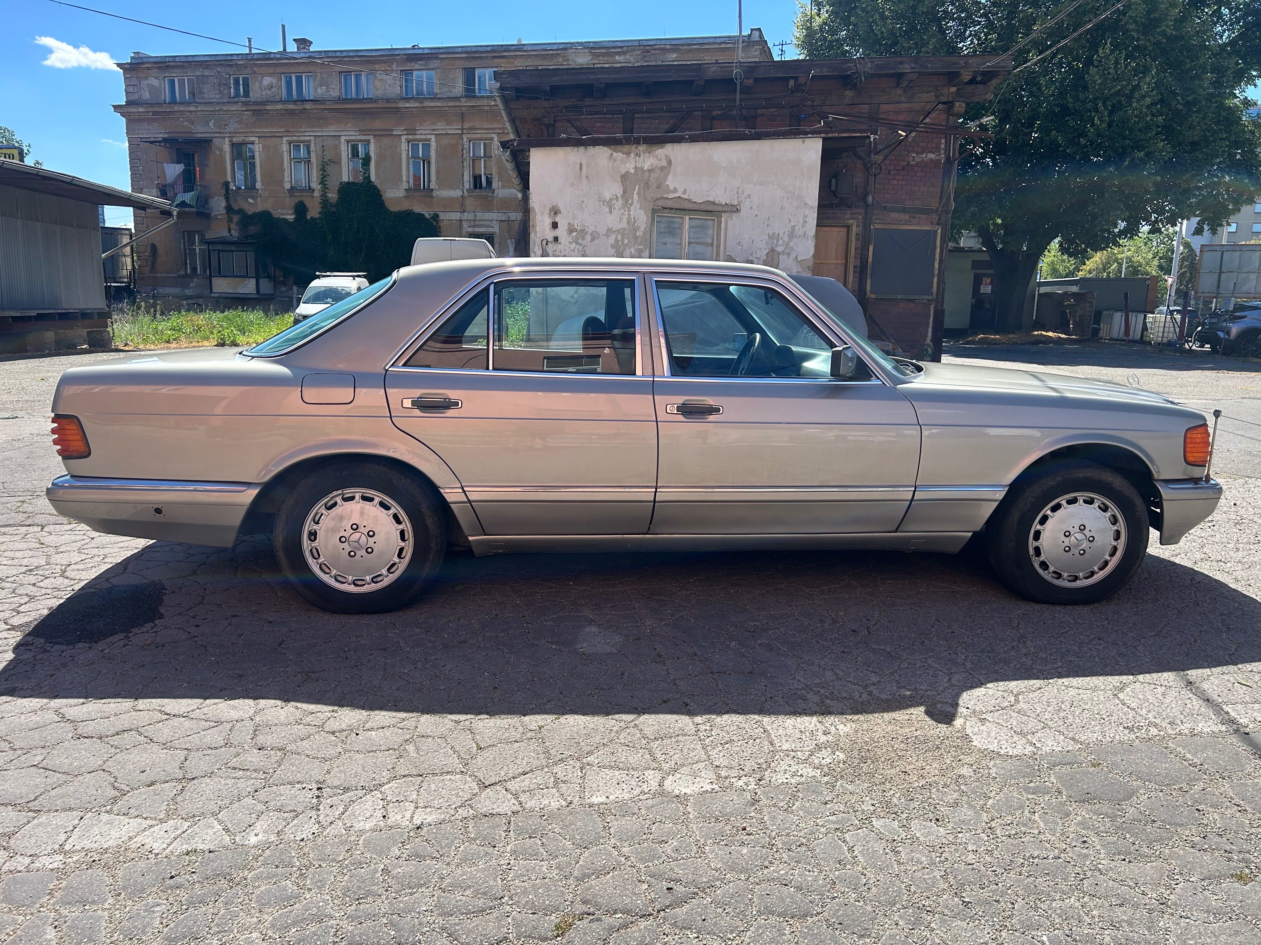 Mercedes-Benz 126, 300SE W126 - fotka 6