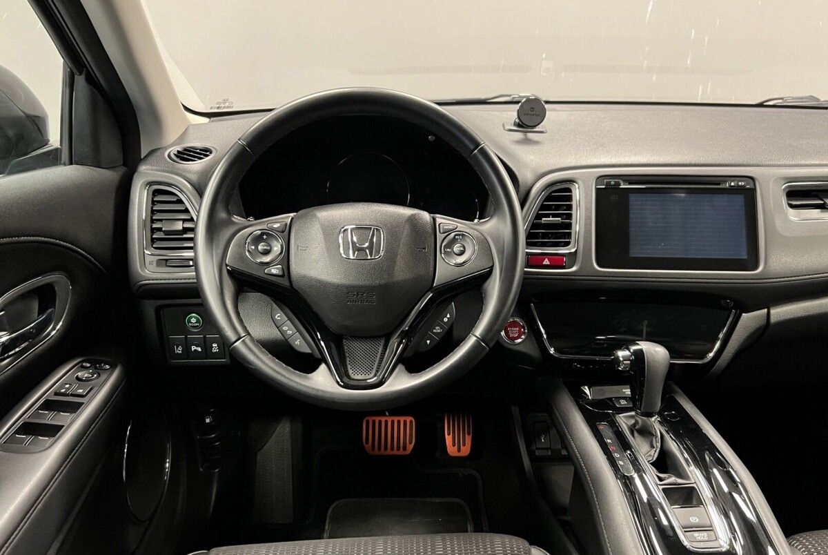 Honda HR-V, 1.5 i-VTEC AT EXECUTIVE - fotka 5
