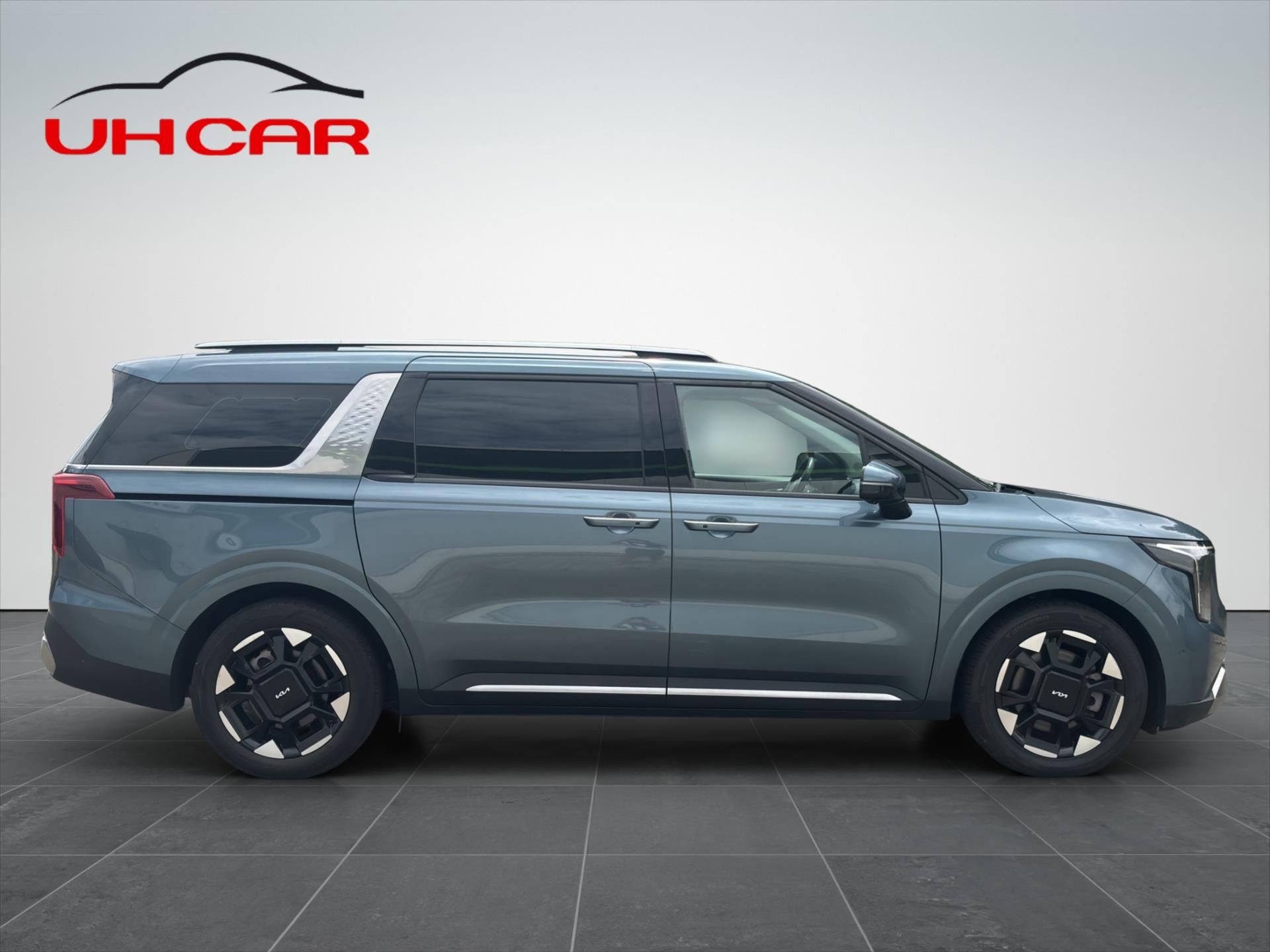 Kia Carnival, 2,2 145kW  NOBLESSE, 7MÍST, DP - fotka 4
