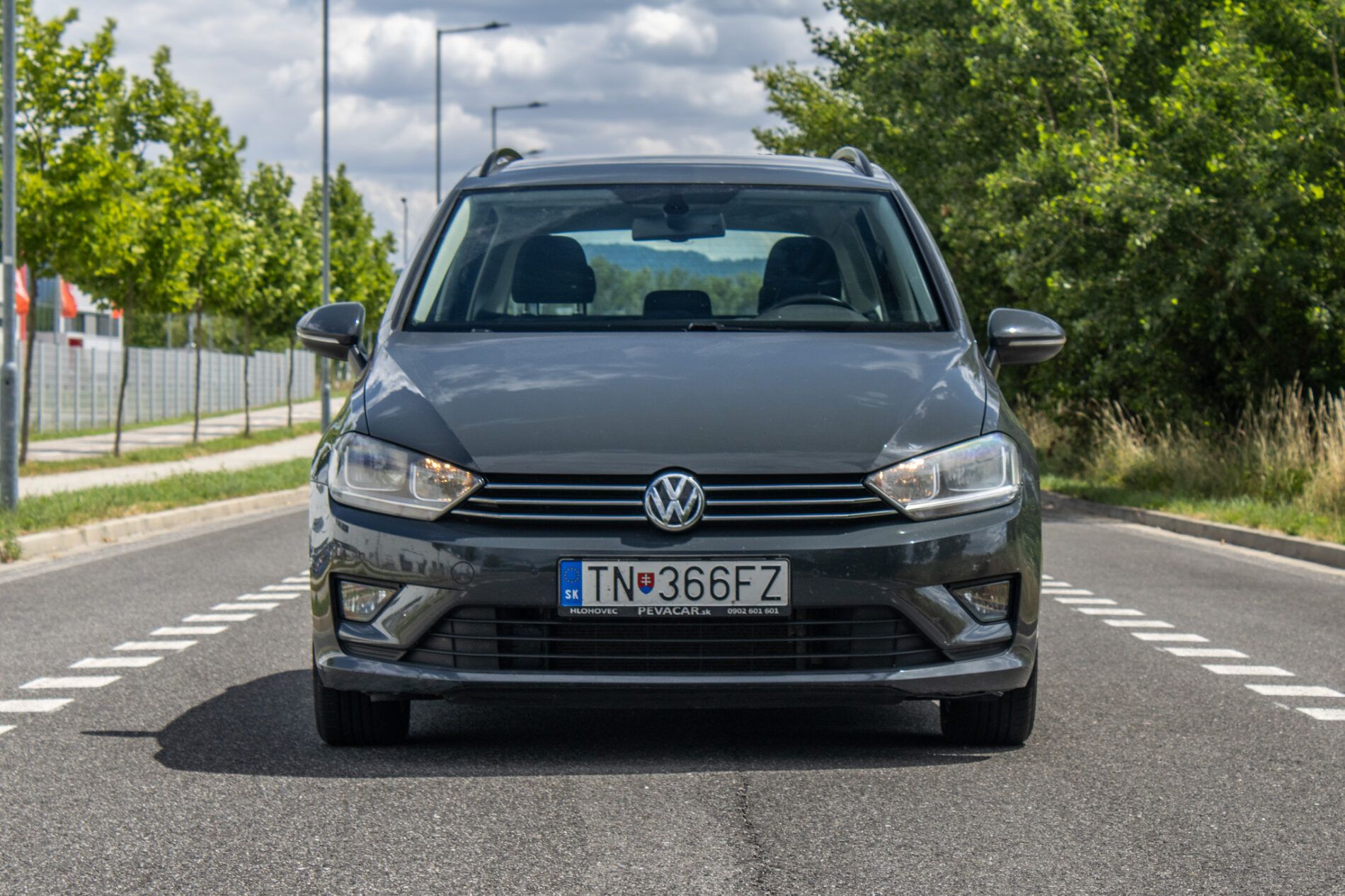 Volkswagen Golf Sportsvan - fotka 2