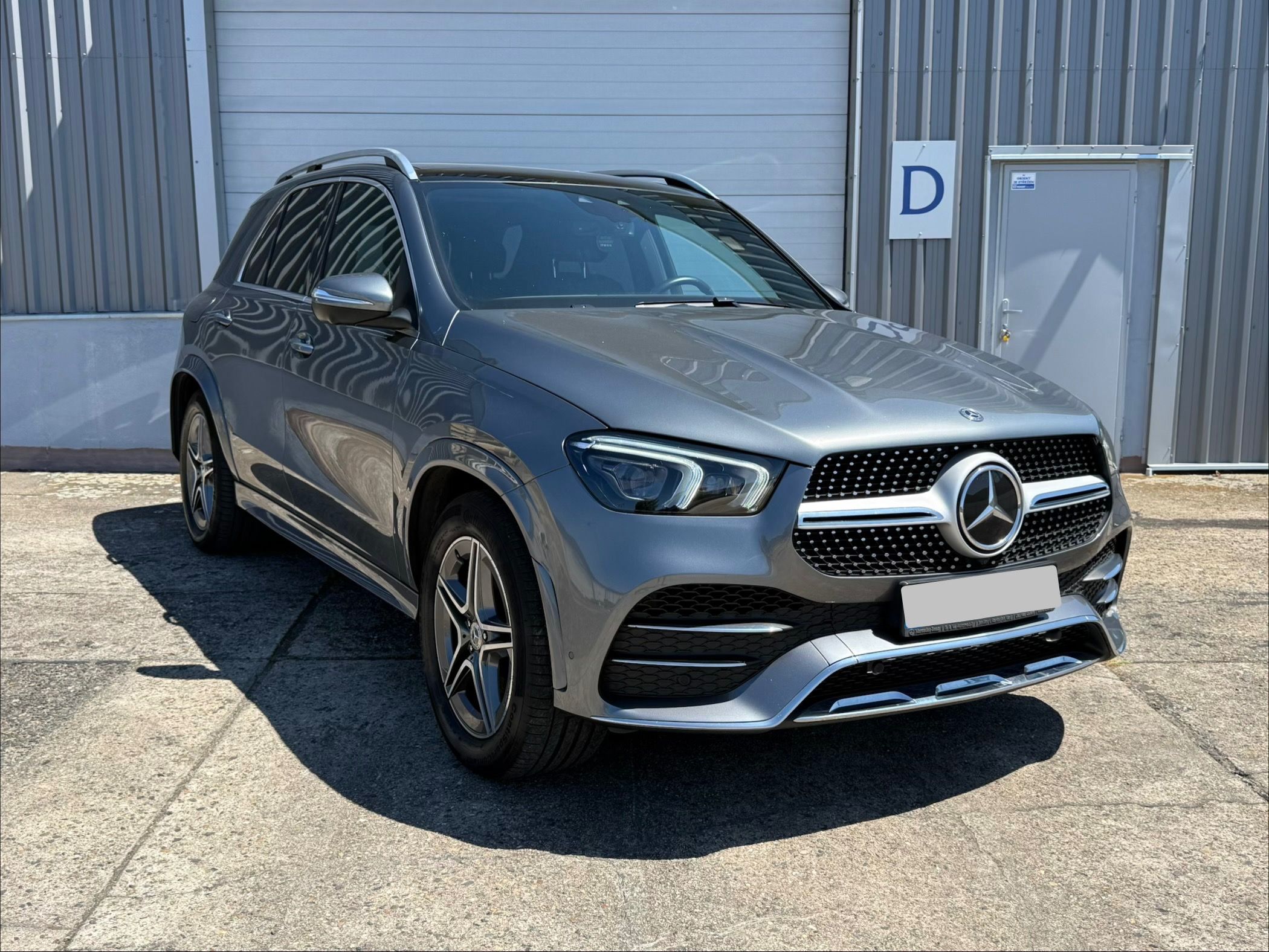 Mercedes-Benz GLE, 400d 4 MATIC AMG tažné, záruka - fotka 5