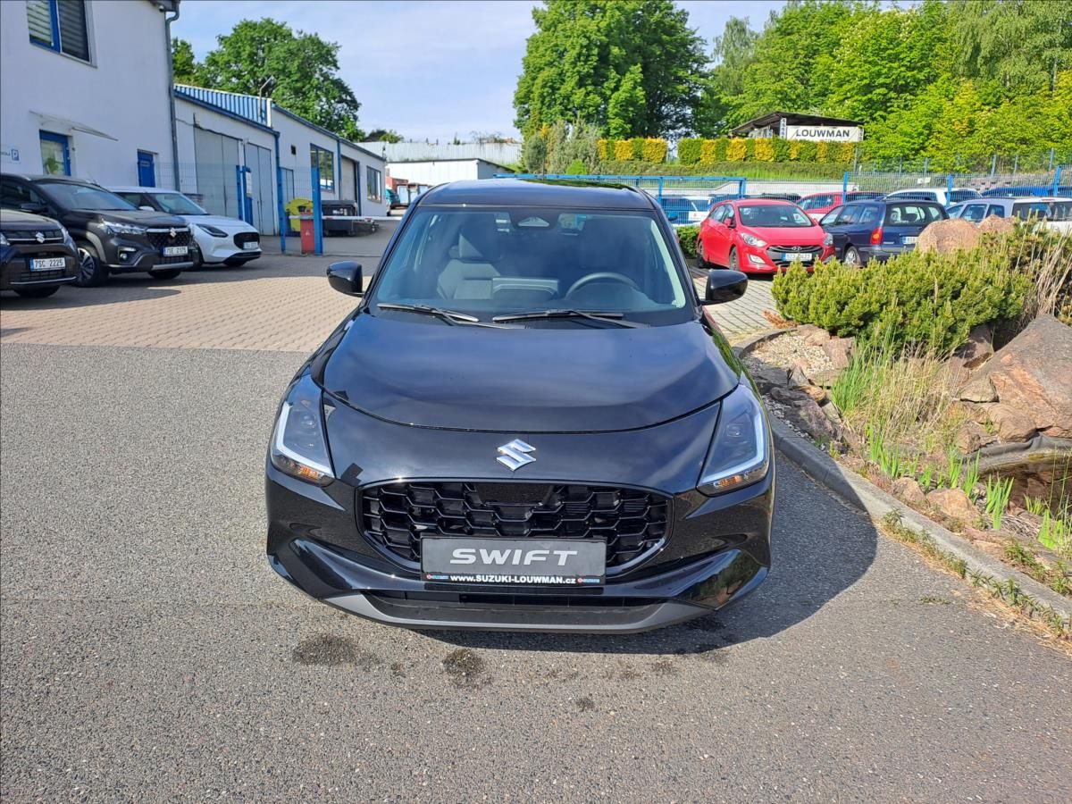 Suzuki Swift, 1,2 PREMIUM HYBRID MY26 - fotka 2