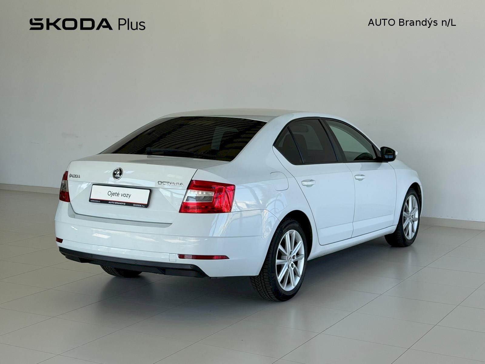 Škoda Octavia, 1.6 TDI 85 kW Ambition - fotka 2