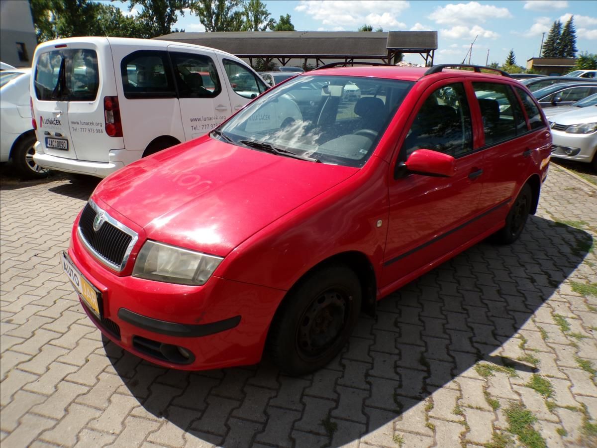 Škoda Fabia, 1,2 12V  N1 - fotka 2