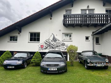 Audi A4 3.0i MANUÁL !