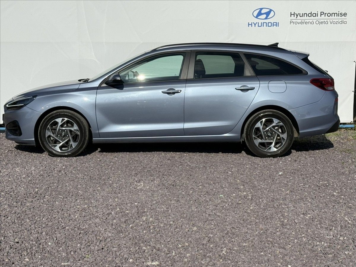 Hyundai i30, 1,5 T-GDI 103kW DCT Family - fotka 3