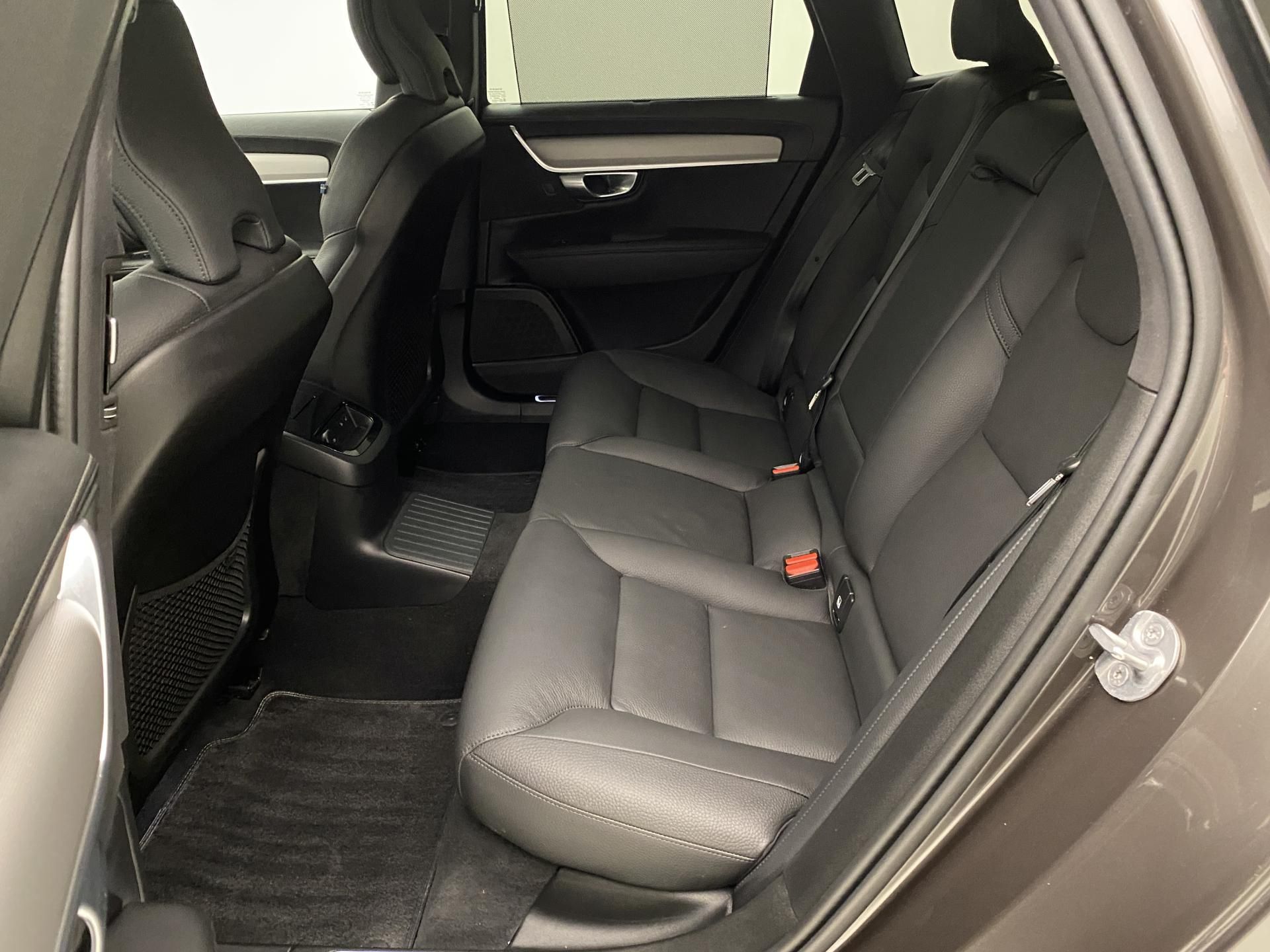 Volvo V90, T6 AWD RECHARGE BRIGHT PLUS - fotka 5