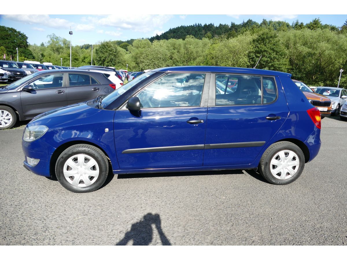 Škoda Fabia, 1,4 63KW KLIMA - fotka 4