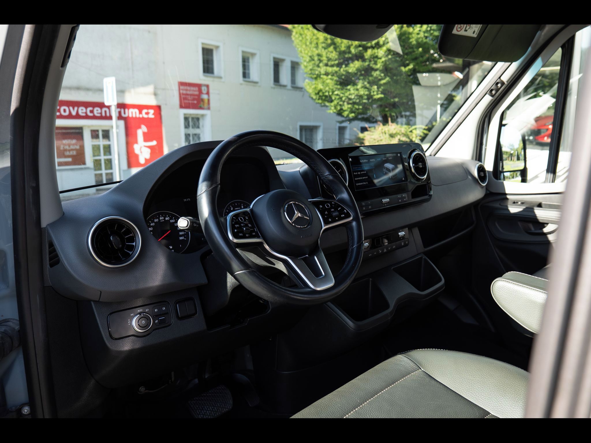 Mercedes-Benz Sprinter, HYMER Grand Canyon S 4x4 - fotka 6