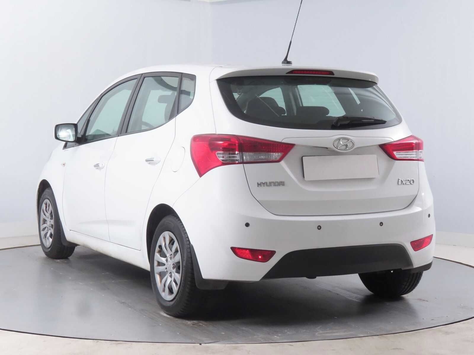 Hyundai ix20, 1.6 CVVT, Serv.kniha - fotka 4