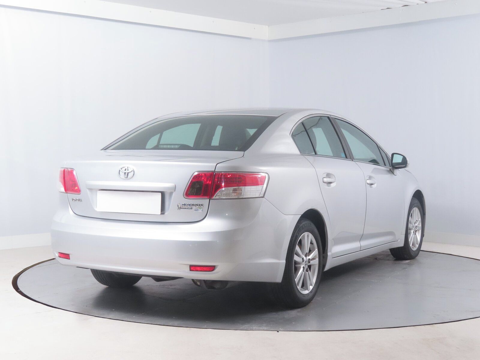 Toyota Avensis, 1.8 Valvematic, ČR,1.maj - fotka 5