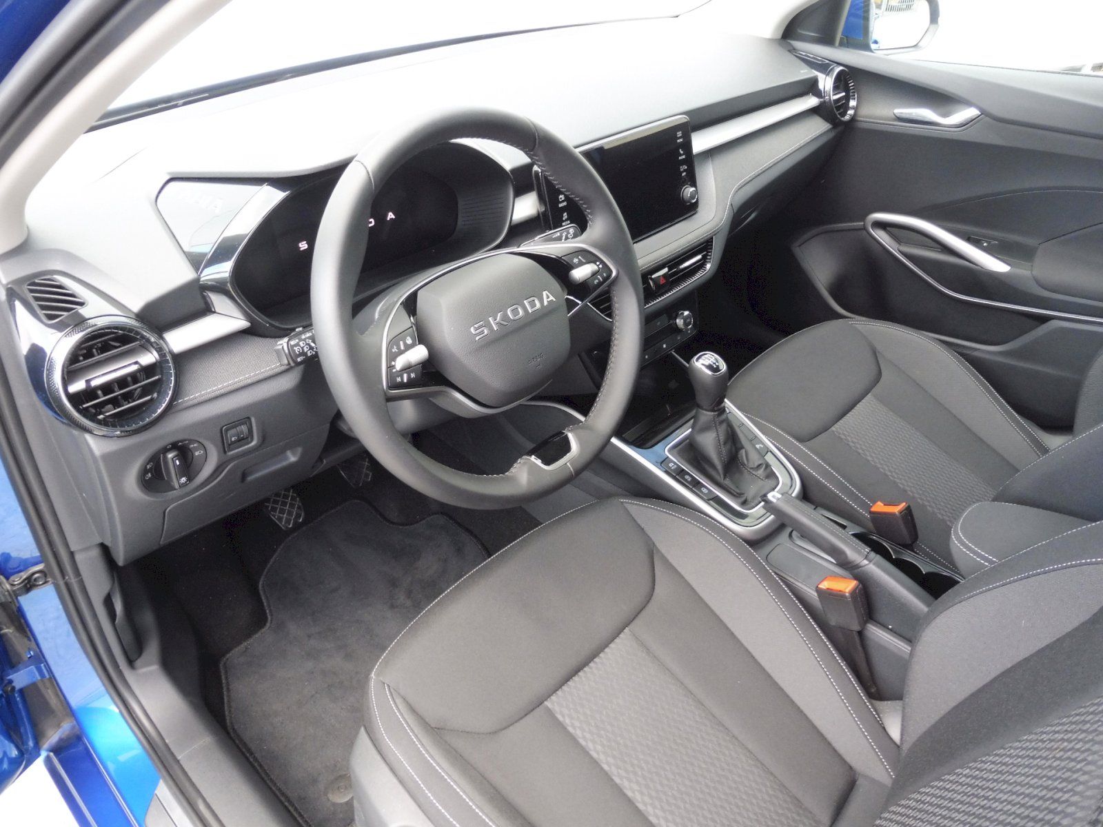 Škoda Fabia, Top Selection 1,0 TSI 70kW - fotka 6