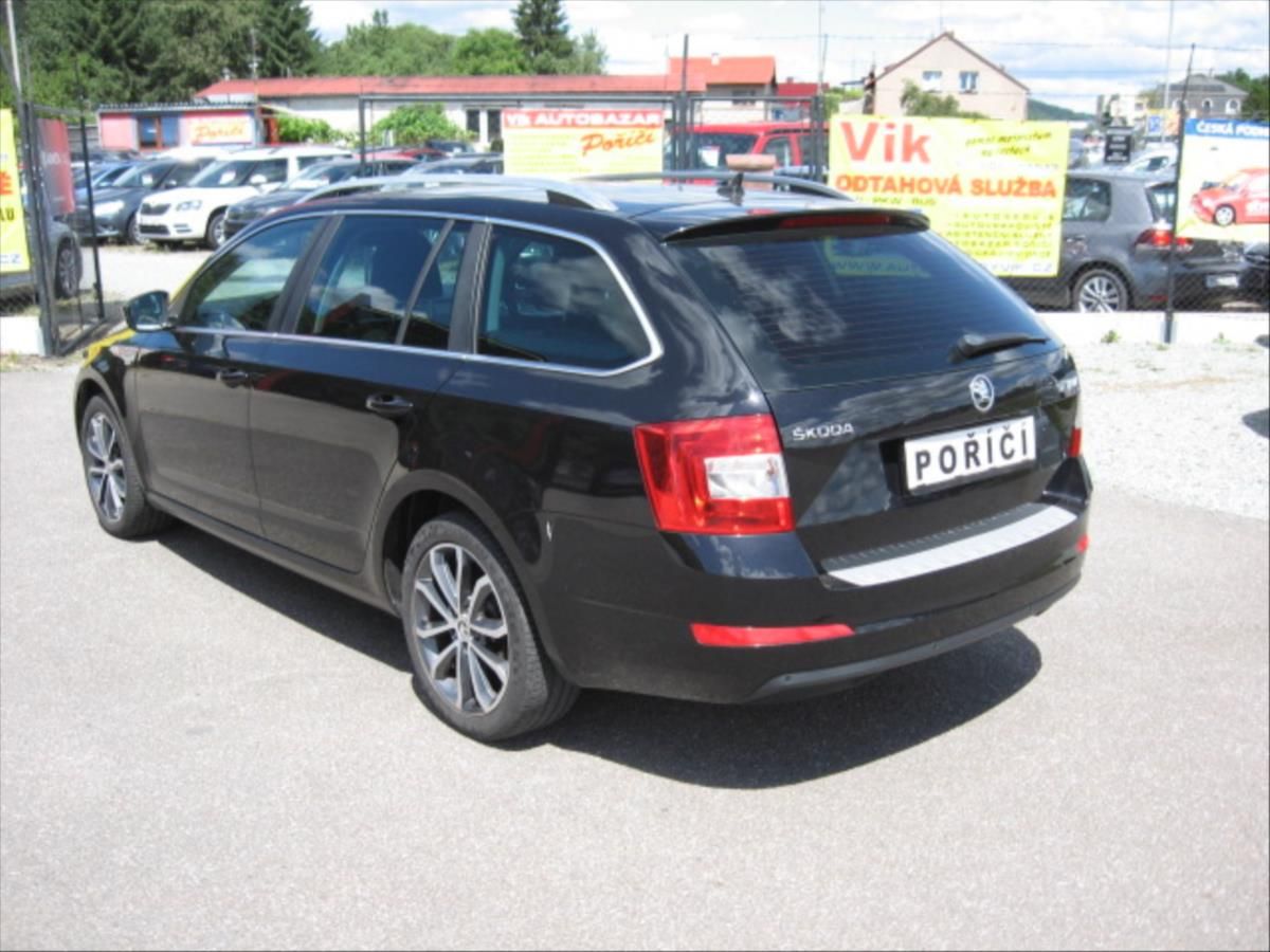 Škoda Octavia, 1,6 DSG Edittion - fotka 5