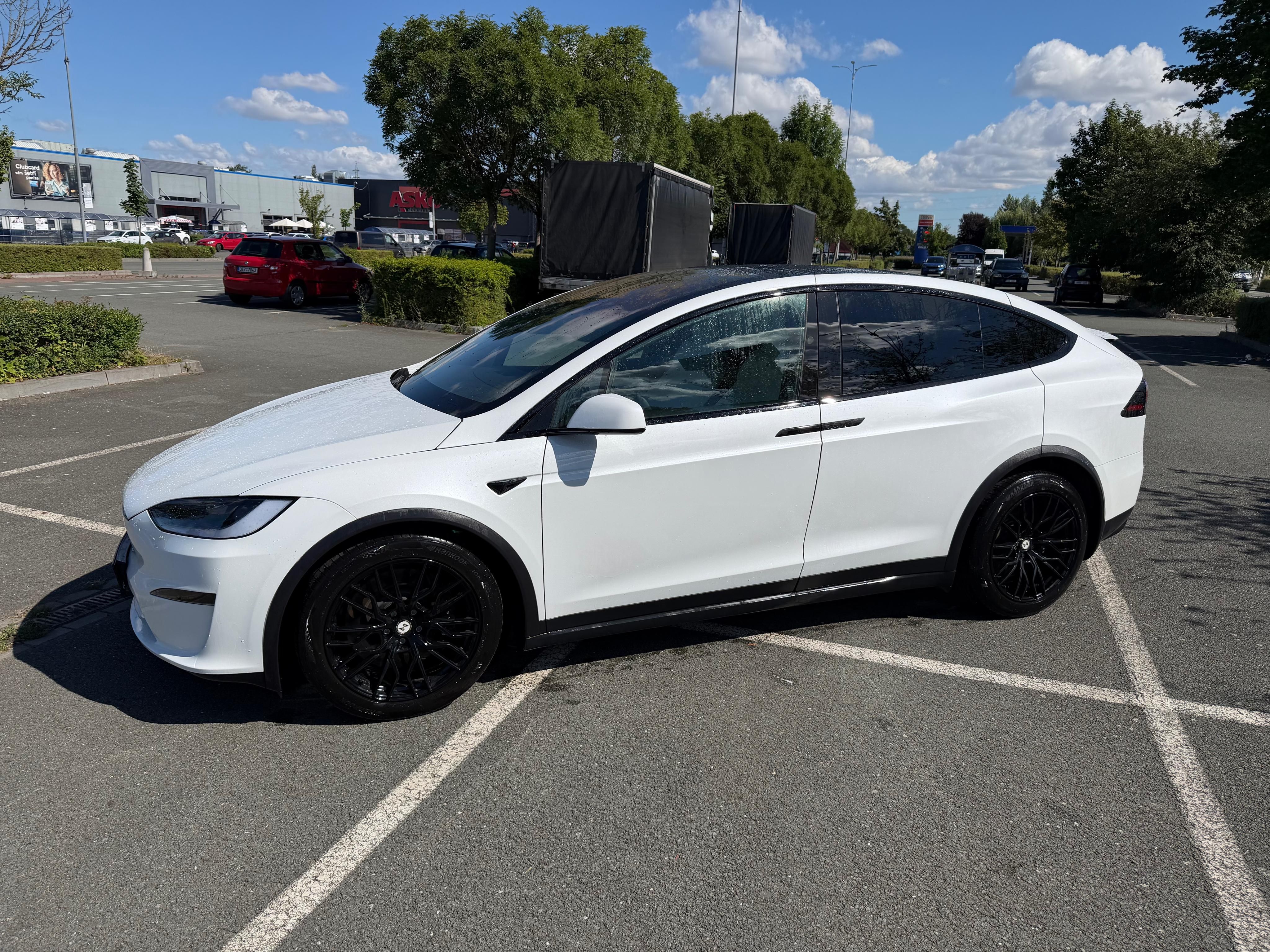 Tesla Model X, MATRIX 4x4 Tažné - fotka 5
