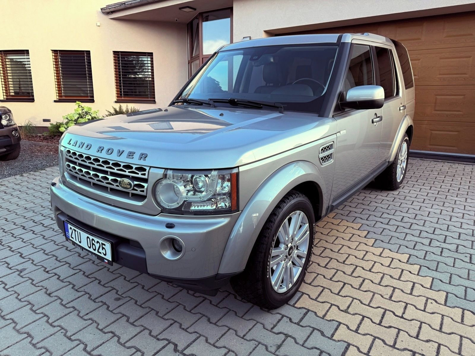 Land Rover Discovery, 3.0 TDV6 orig. bez DPF HSE