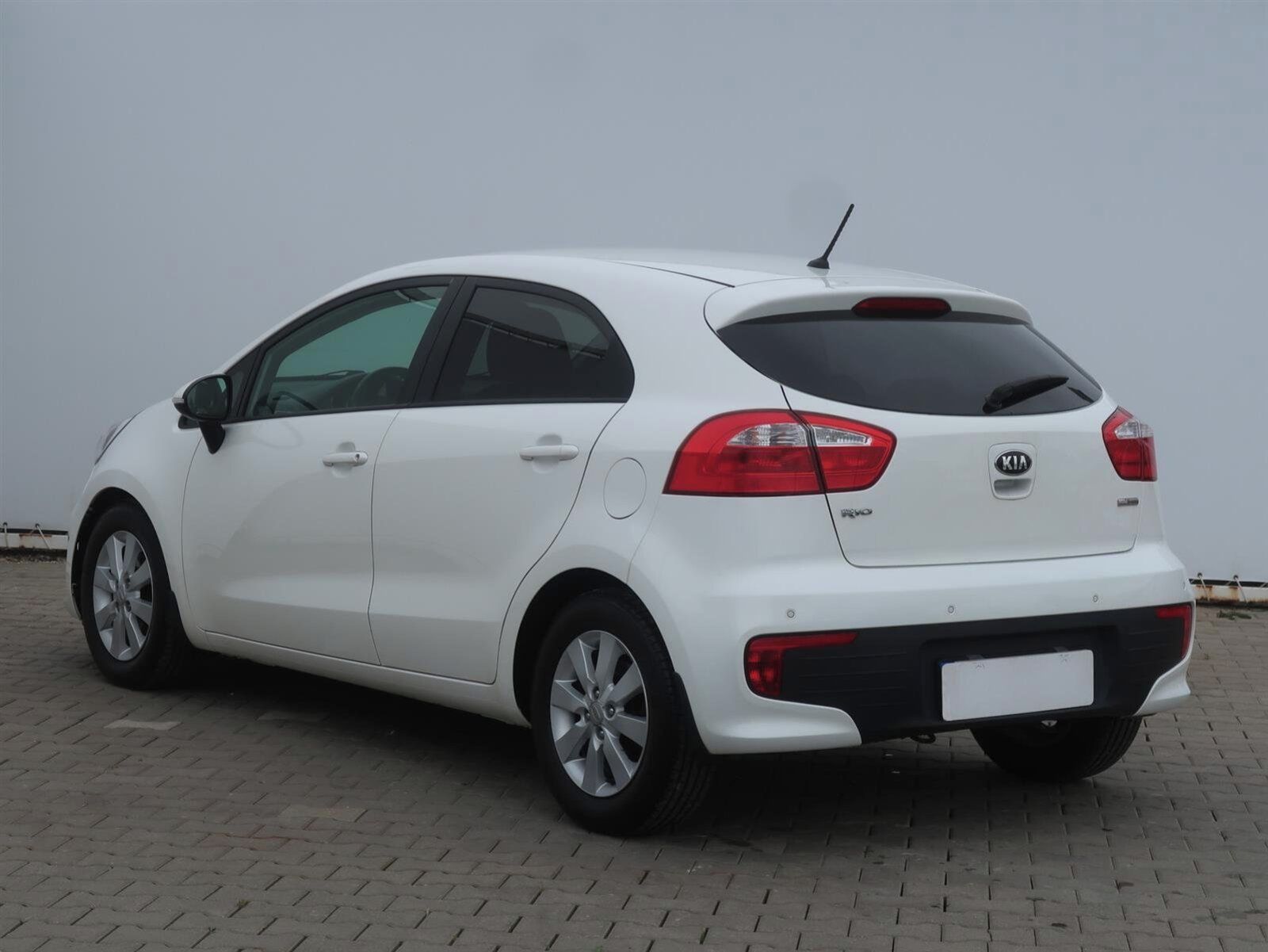 Kia Rio, 1.25 CVVT, Serv.kniha - fotka 4