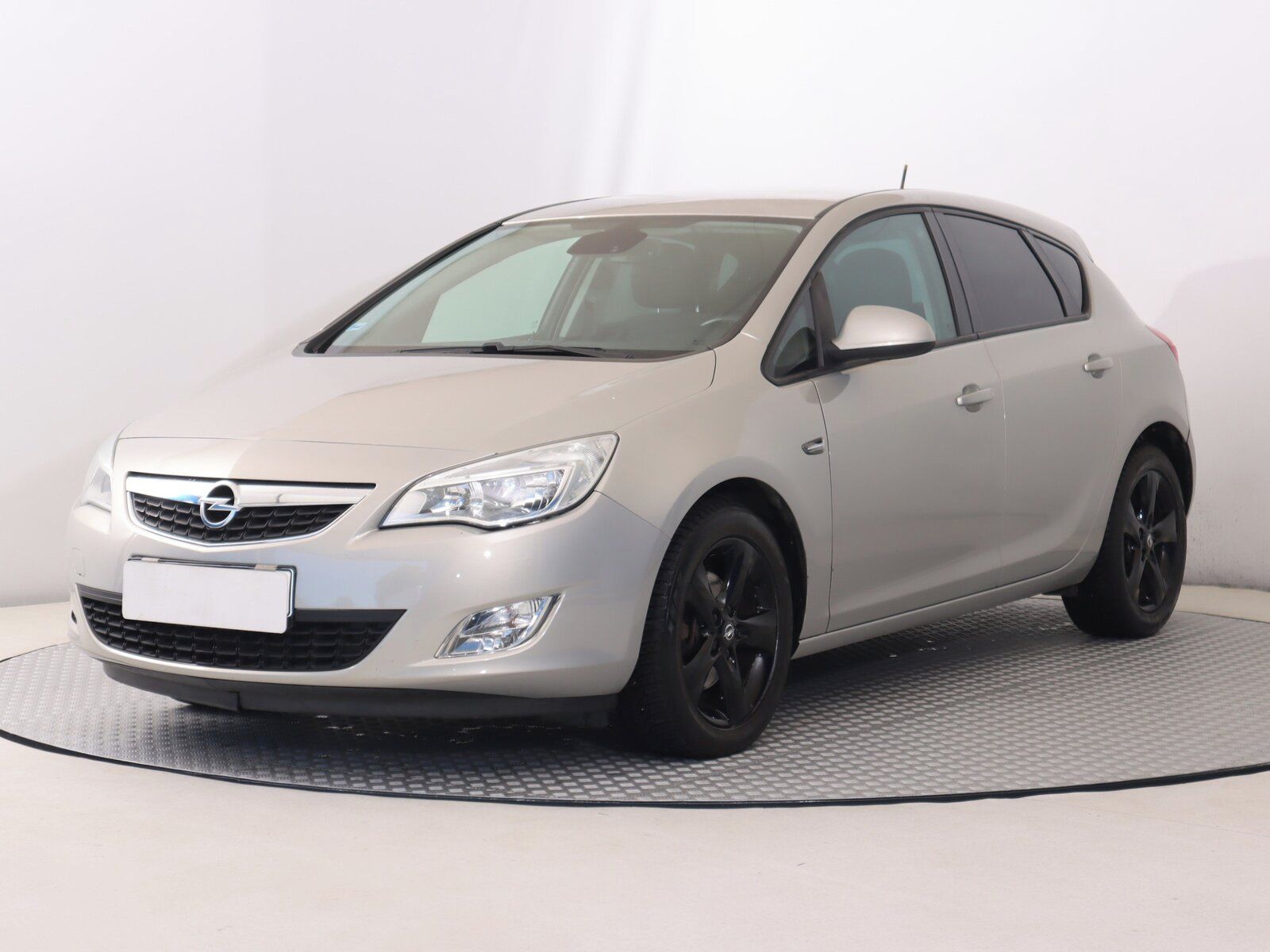 Opel Astra, 1.6 T, Automat - fotka 2