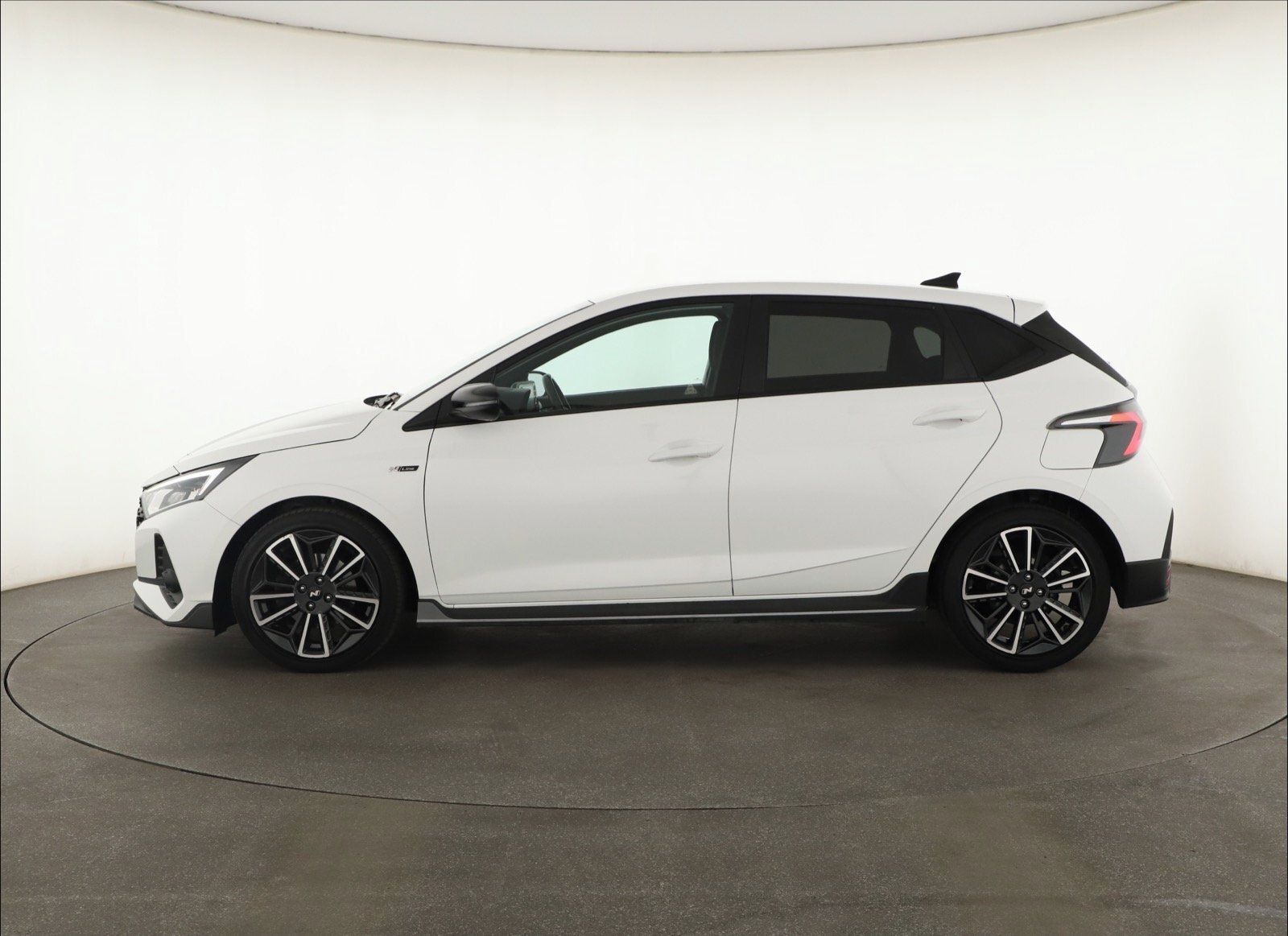 Hyundai i20, 1.0 T-GDI, ČR,1.maj - fotka 3