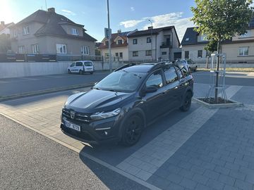 Dacia Jogger, 7. míst, tažné